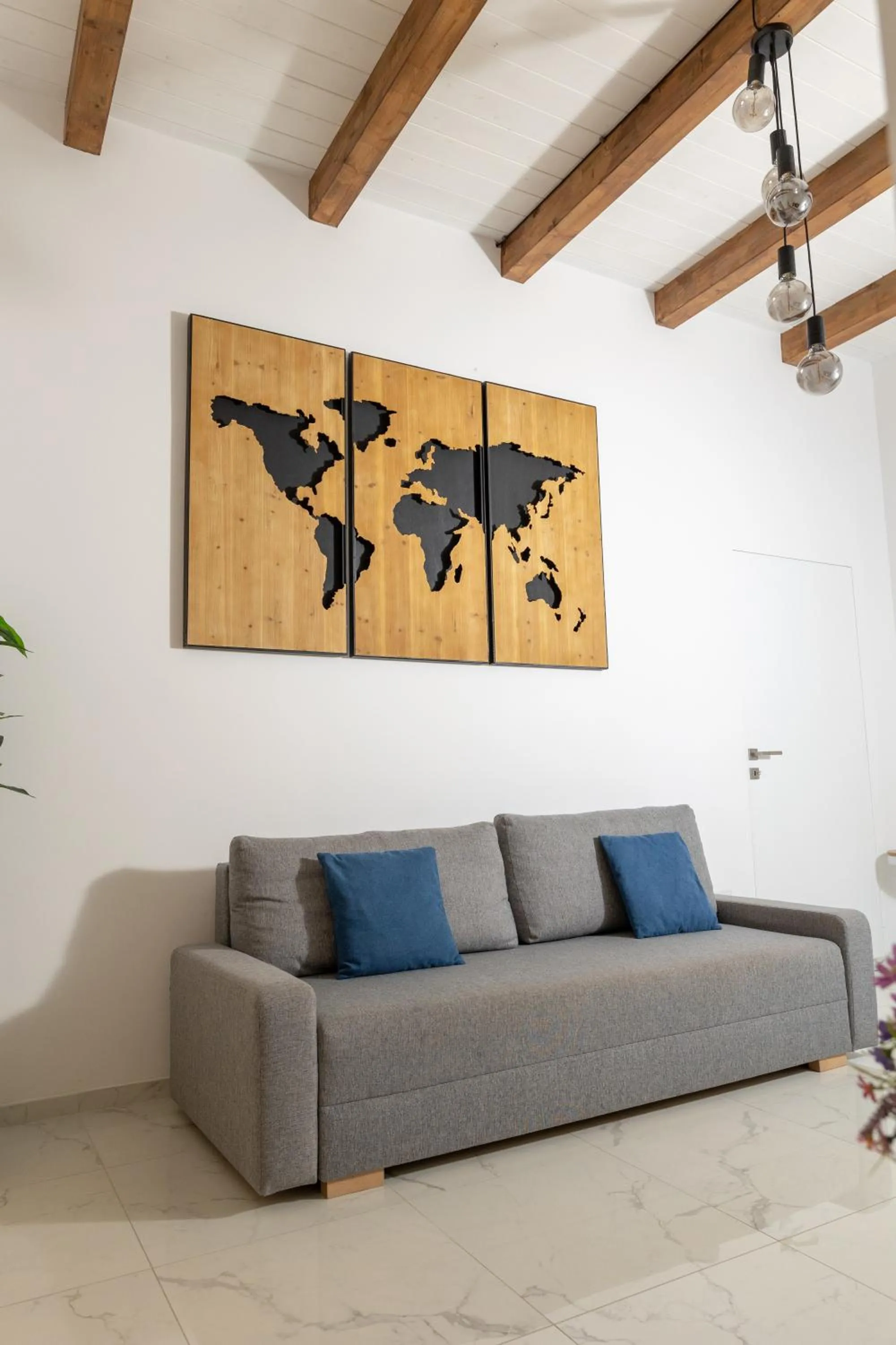 Living room in extra luxury apartment salerno center