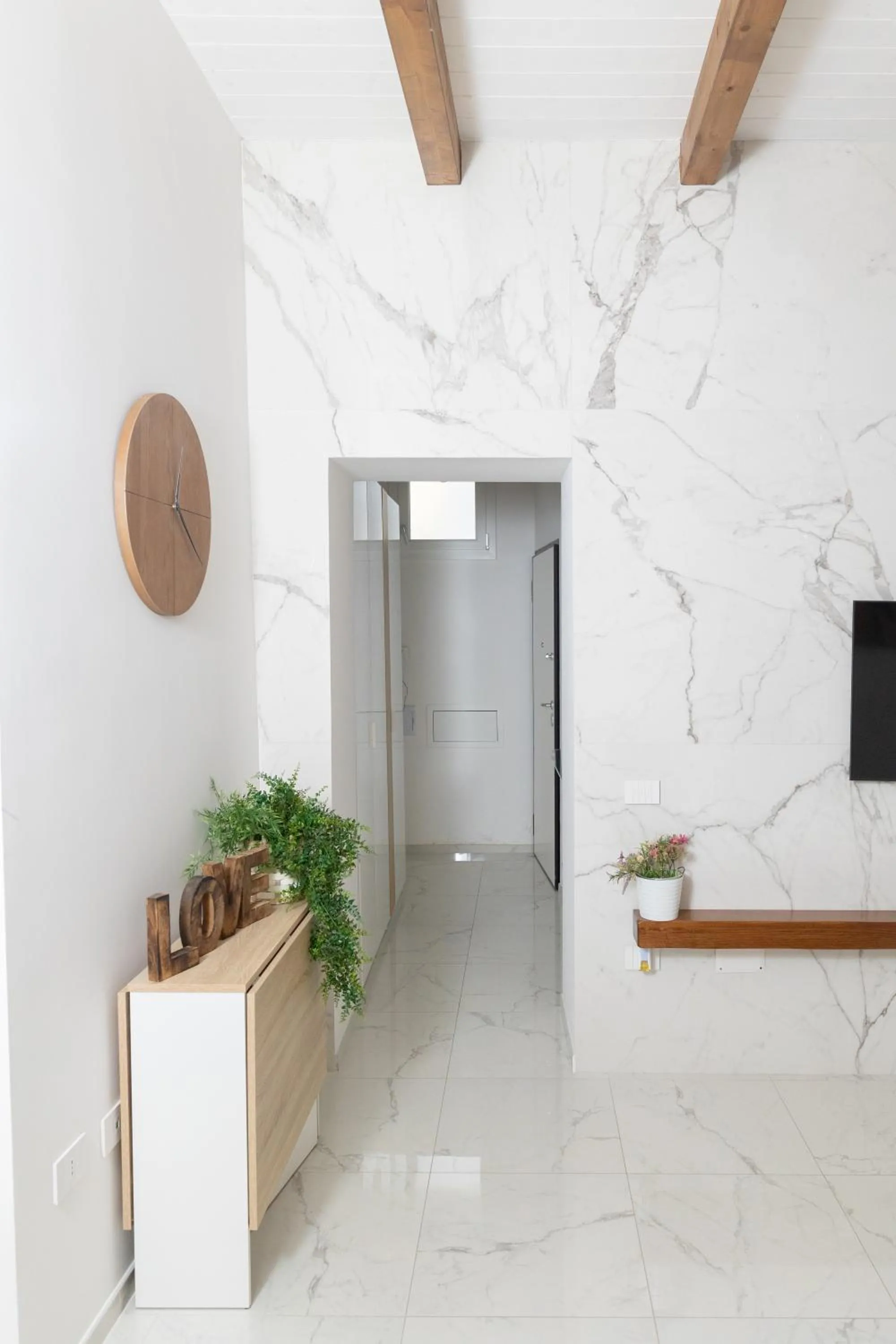 Facade/entrance in extra luxury apartment salerno center