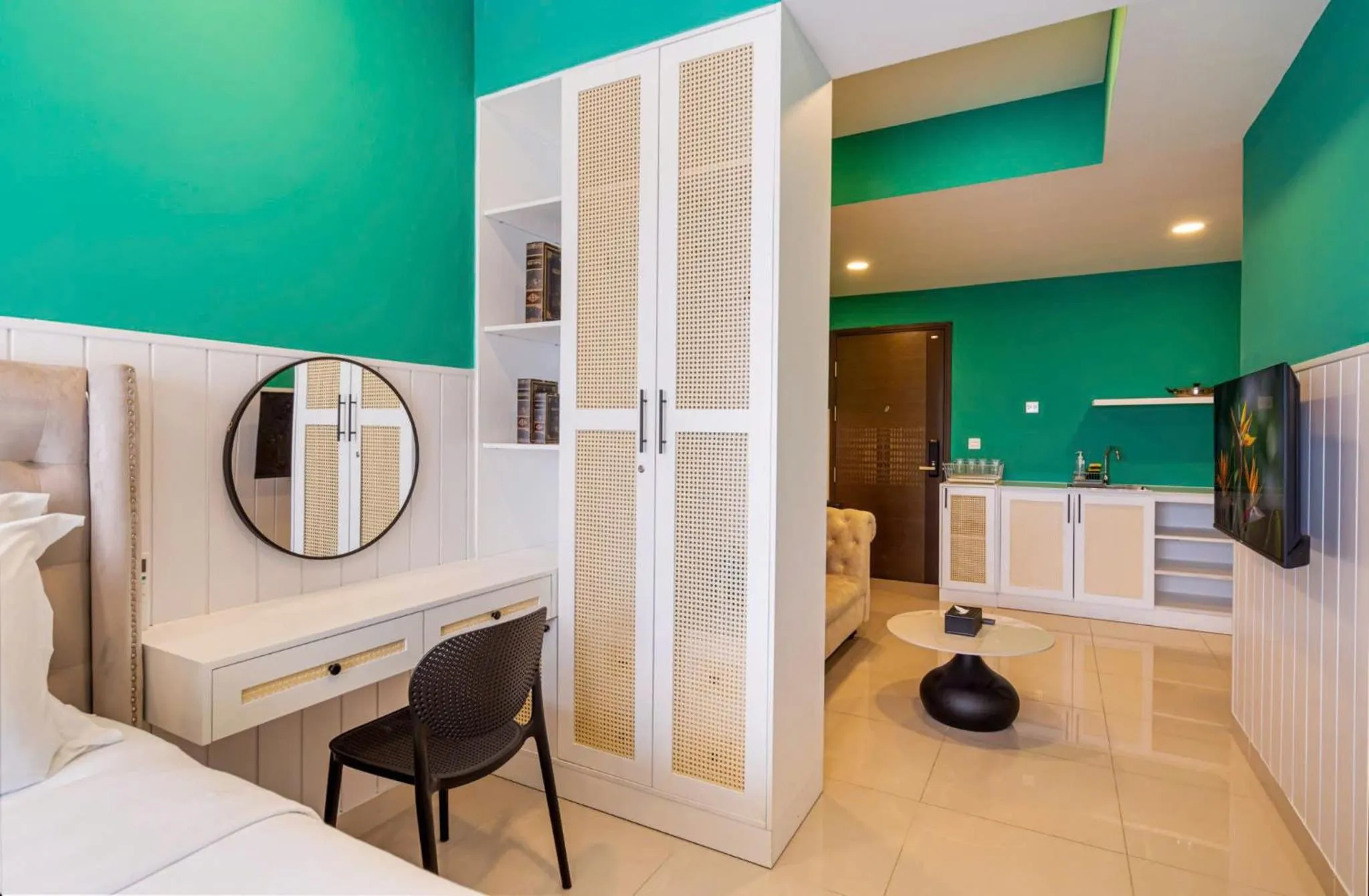 Bed in Otis Soho Saigon Balcony Apartment