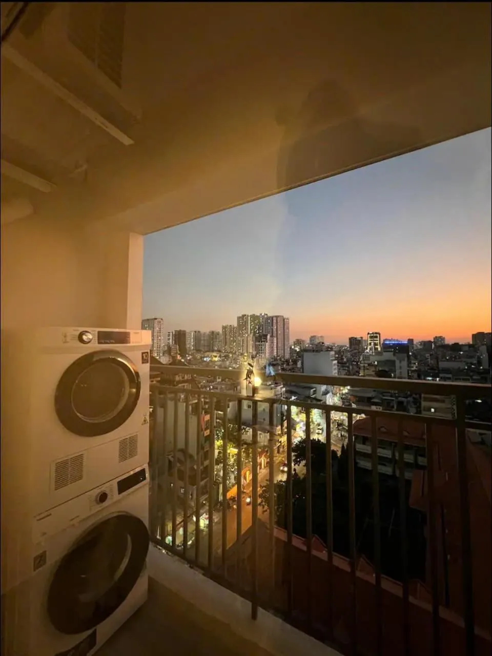 Otis Soho Saigon Balcony Apartment