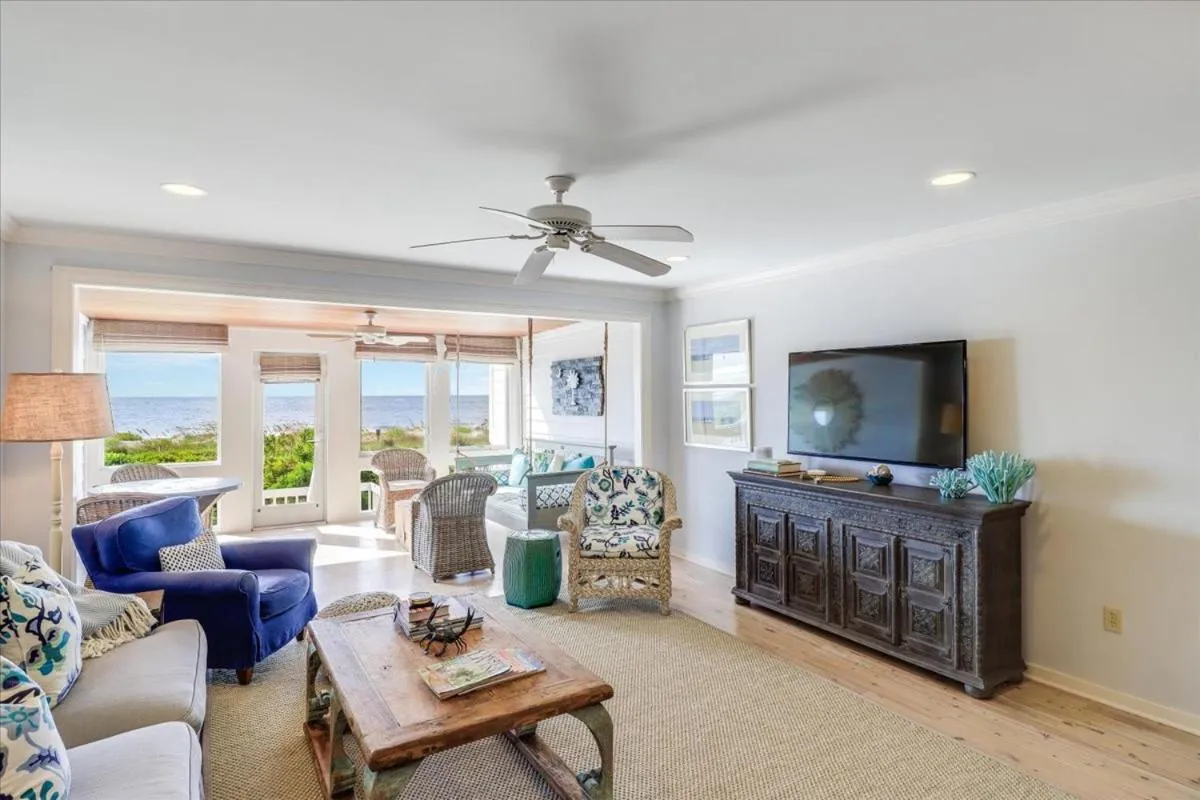 Living room in Beach Club Villa 30 - Coastal Oceanfront! Pool! Walkout!