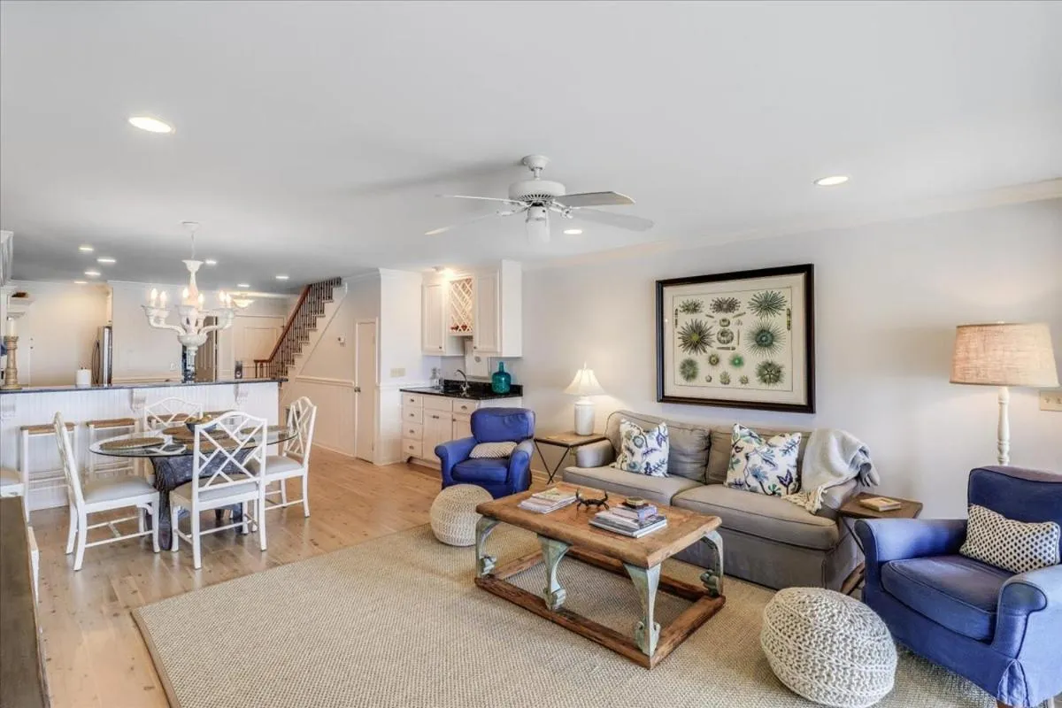 Living room in Beach Club Villa 30 - Coastal Oceanfront! Pool! Walkout!