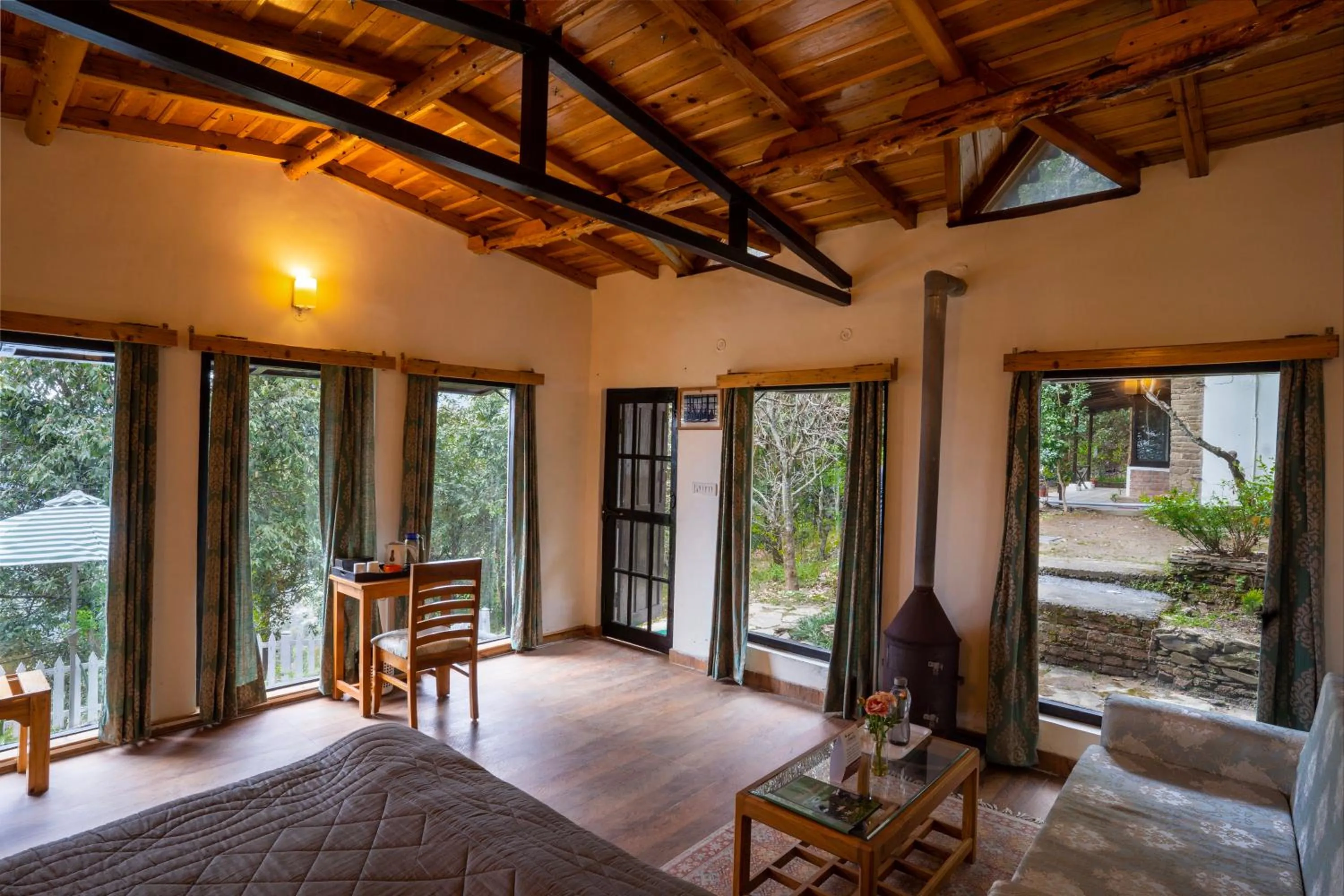 Bedroom, Bed in Avenida Snowcap Retreat