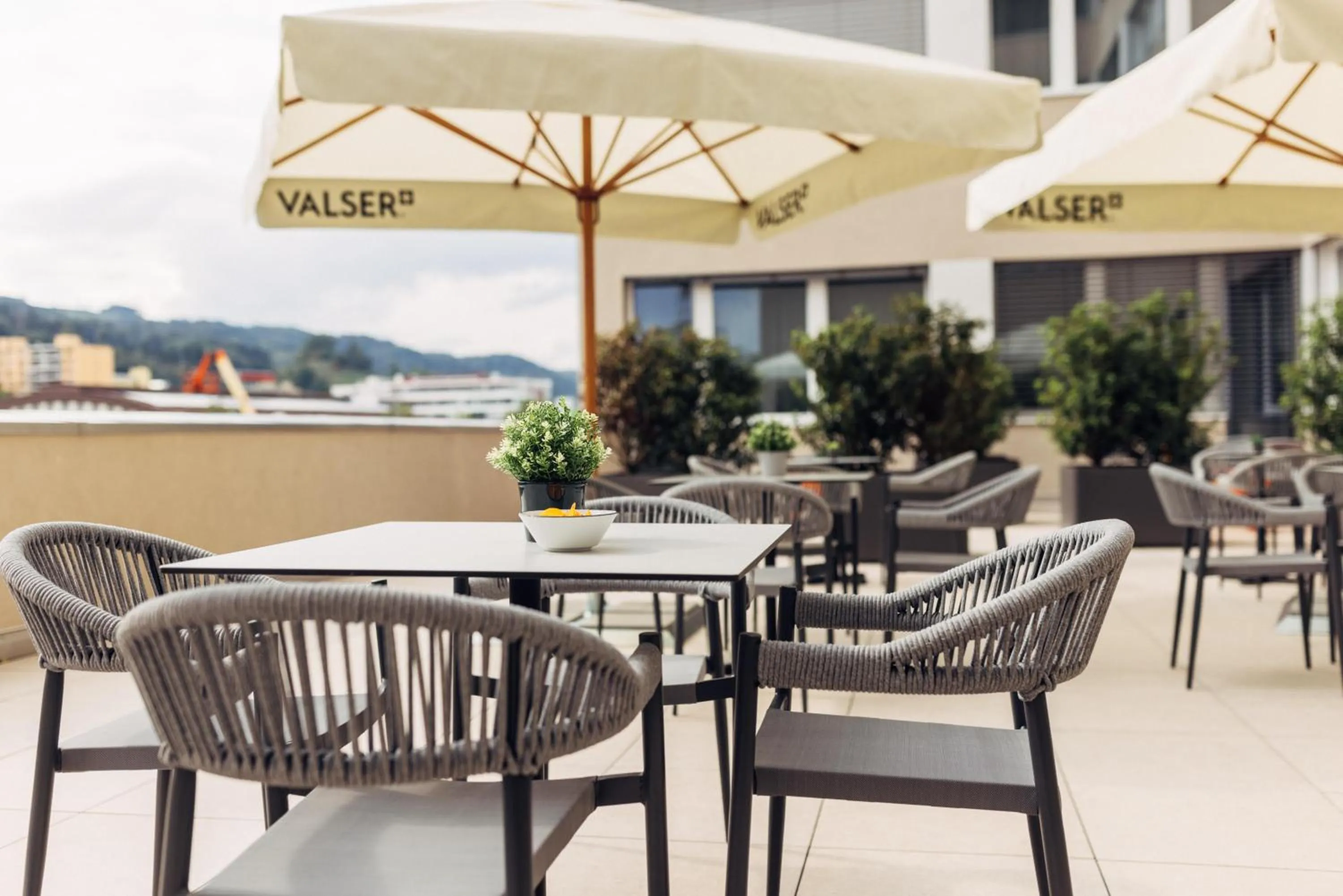 Balcony/Terrace in harry's home Zürich-Limmattal