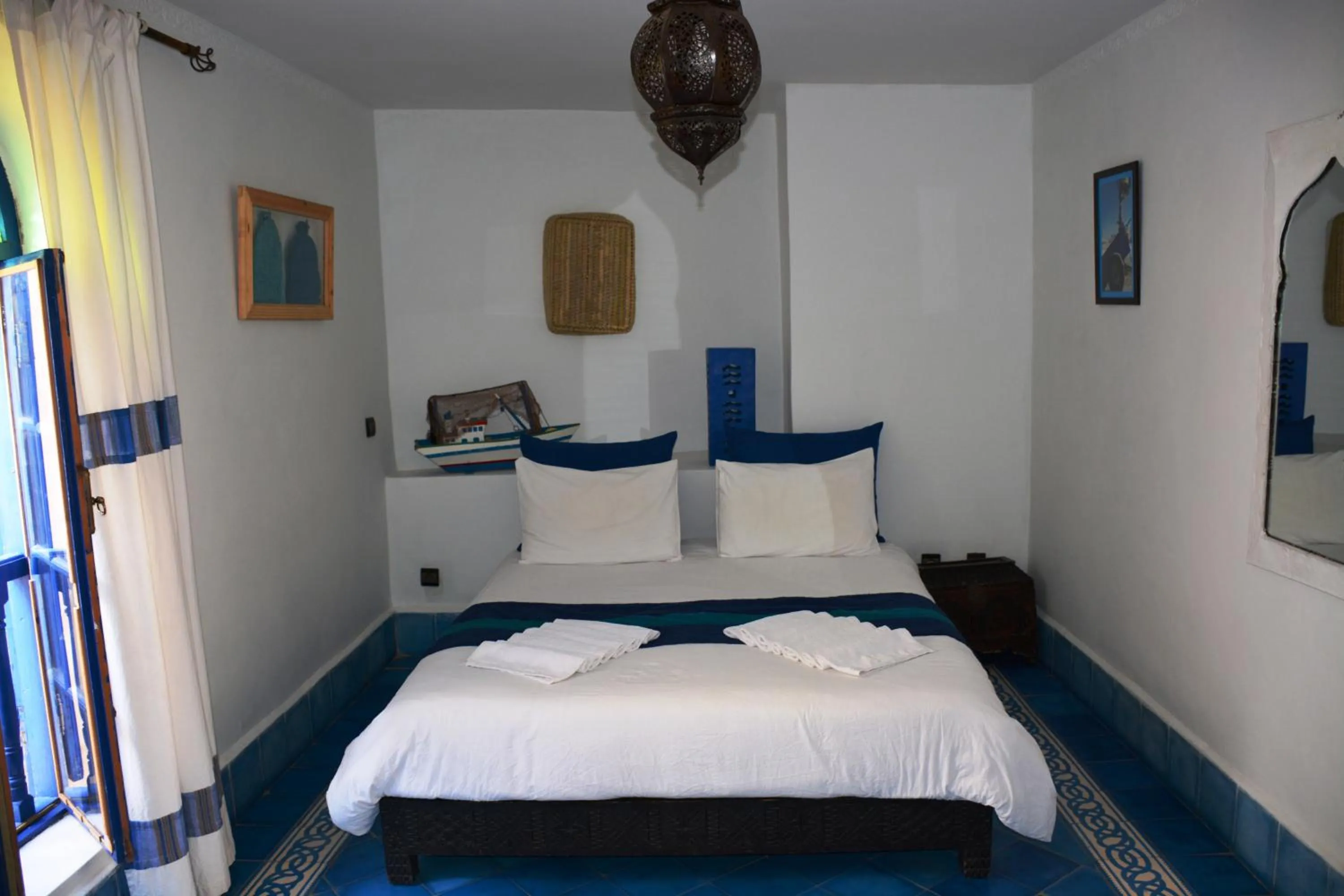 Bedroom, Bed in La Maison Du Vent