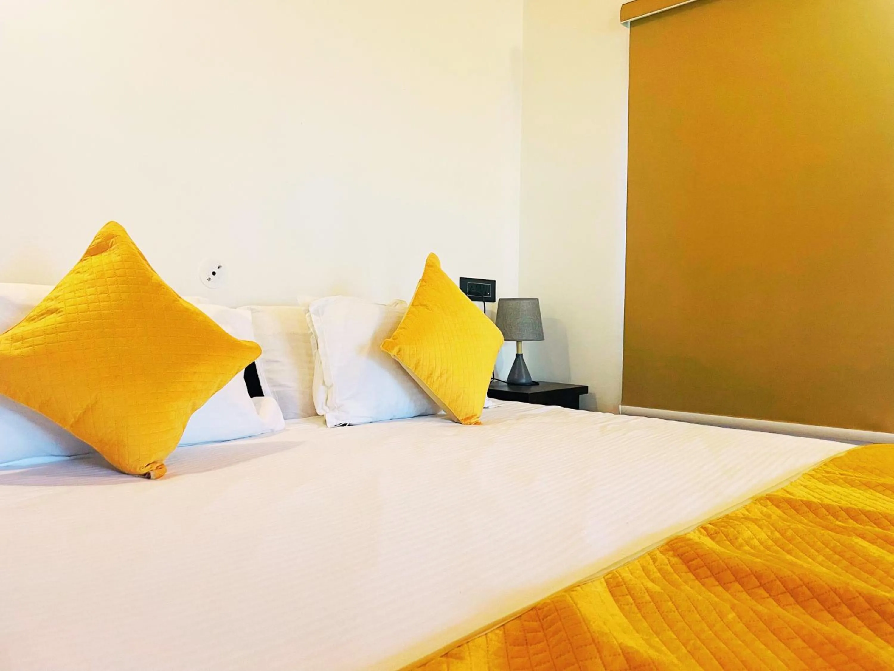 Photo of the whole room, Bed in Cattle Inn Resort - Luxury Cottages Pushkar