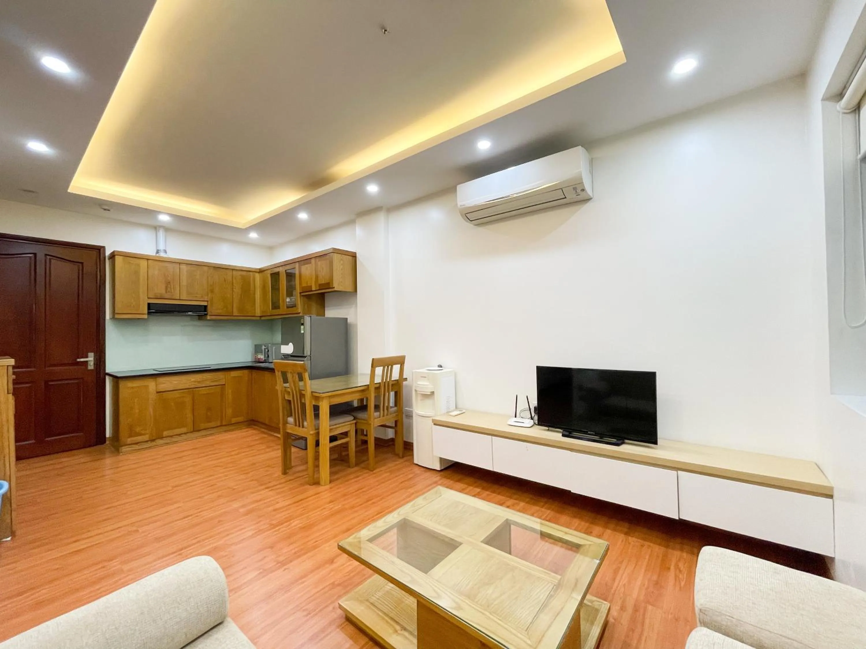 NINE HOUSING 92 Dao Tan