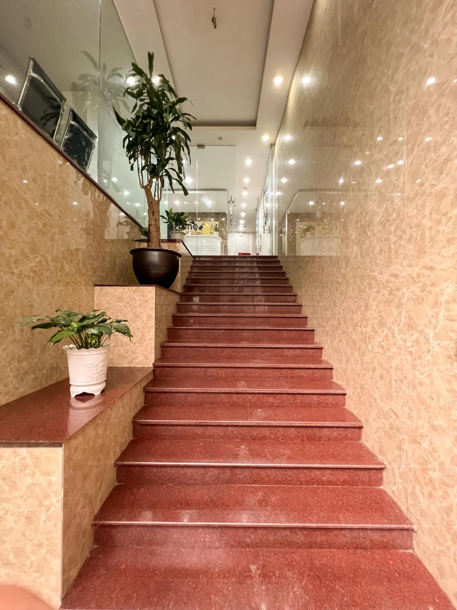 Property building in NINE HOUSING 92 Dao Tan