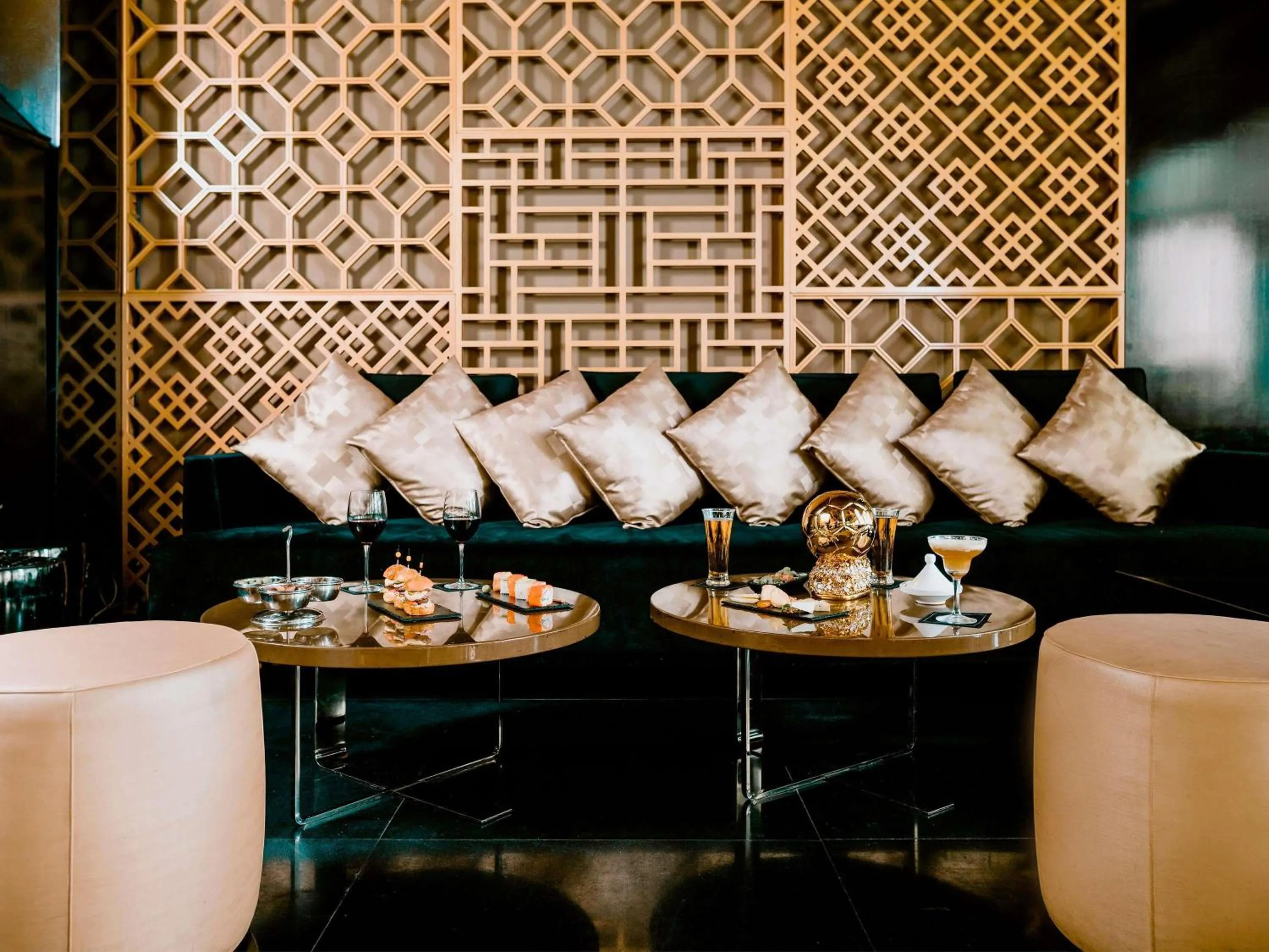 Lounge or bar in Sofitel Rabat Jardin Des Roses