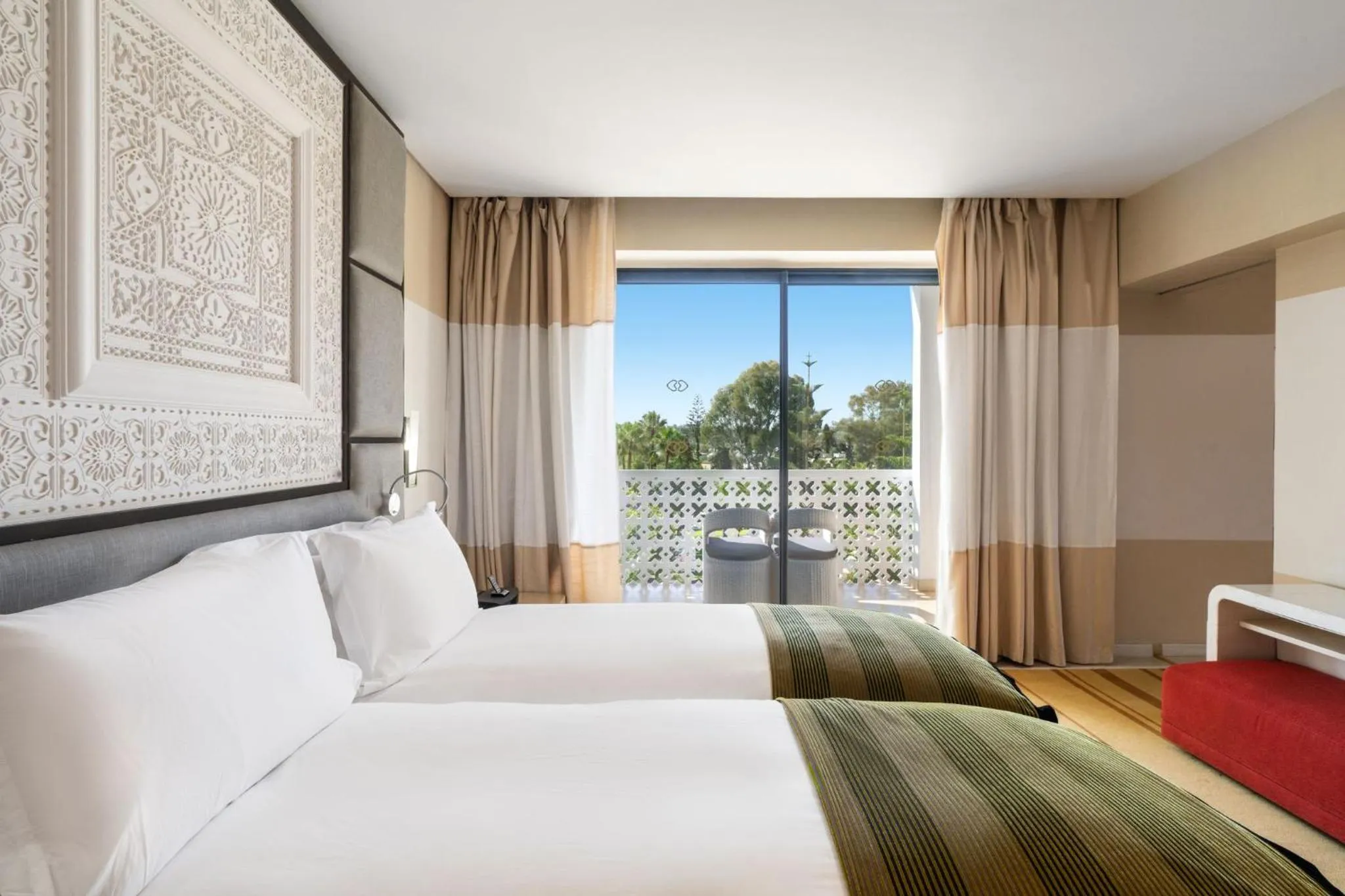 Garden view, Bed in Sofitel Rabat Jardin Des Roses