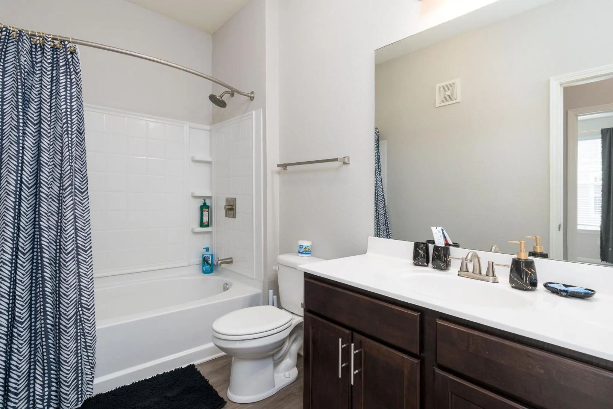 Shower in Charming 1-BD Retreat Tranquil Zionsville