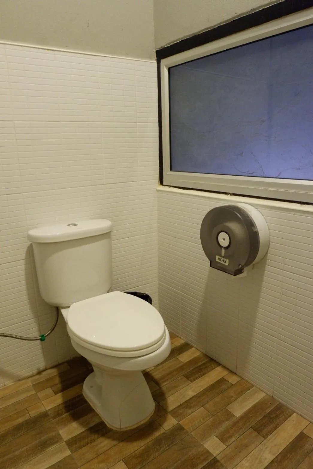 Toilet in Leisure Hostel