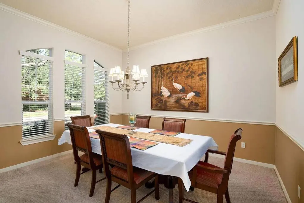 Dining area in Bedroom with 3.5-Bathroom near Golf Course!