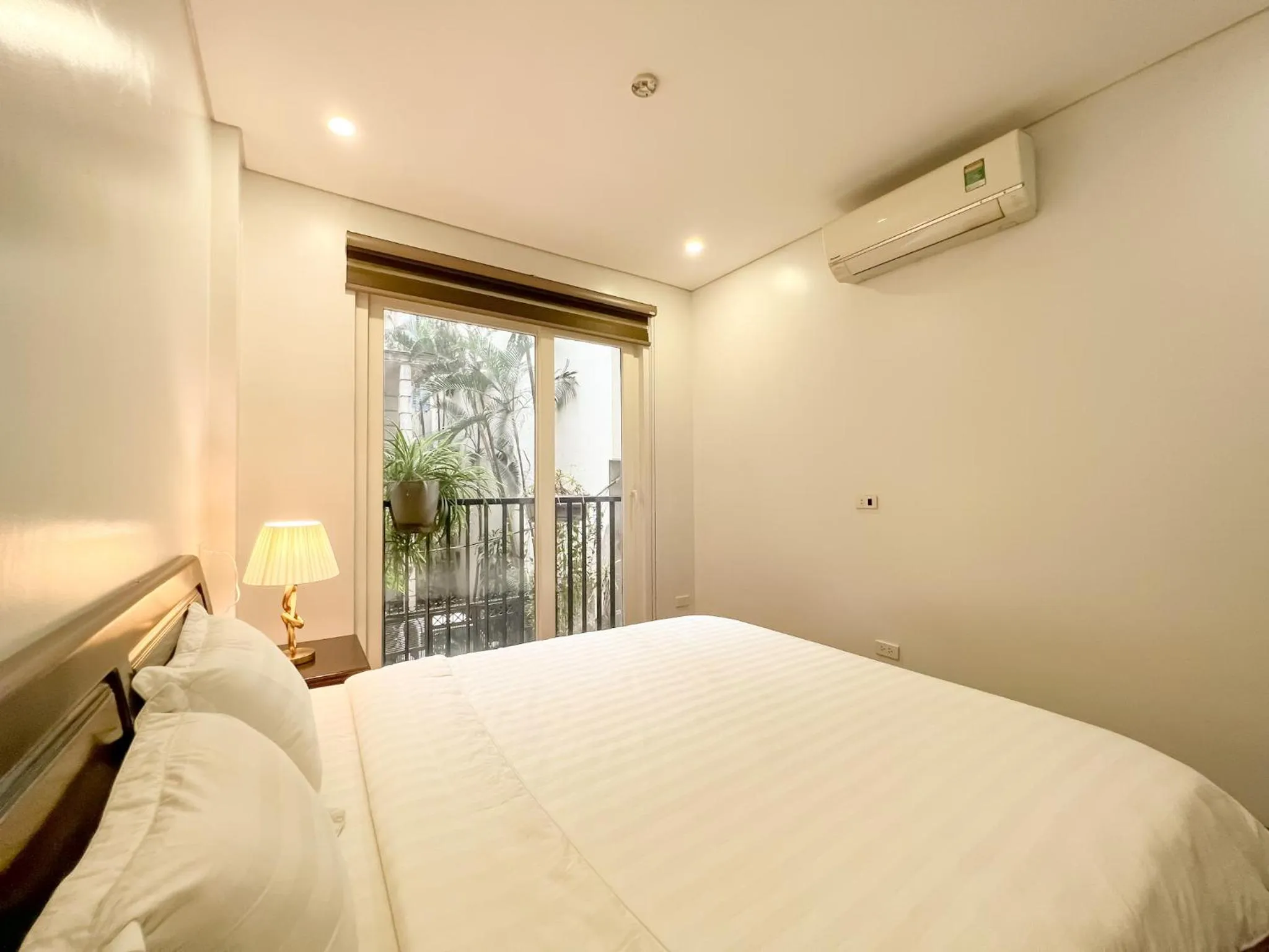 Bed in NINE HOUSING 535 Kim Ma