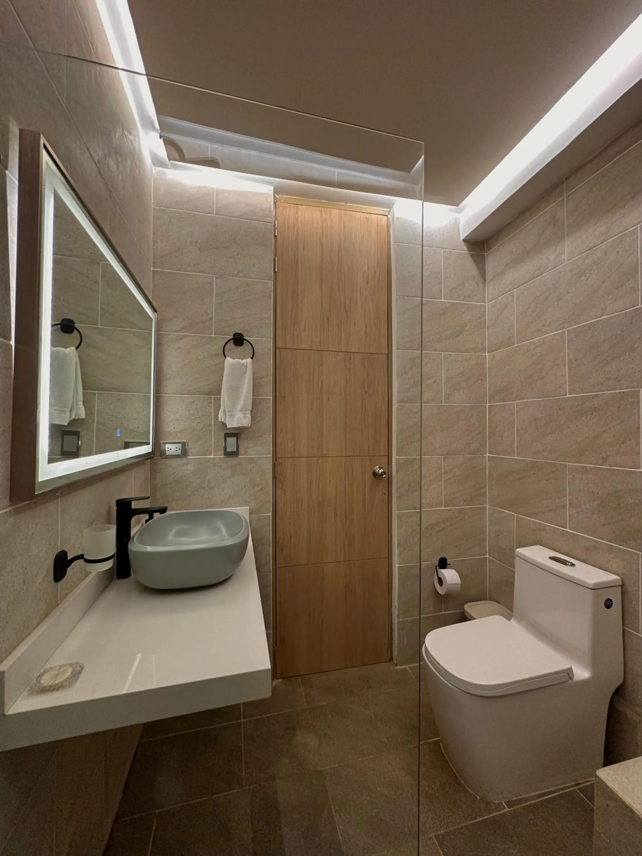 Bathroom in HOTEL BALI AT POBLADO