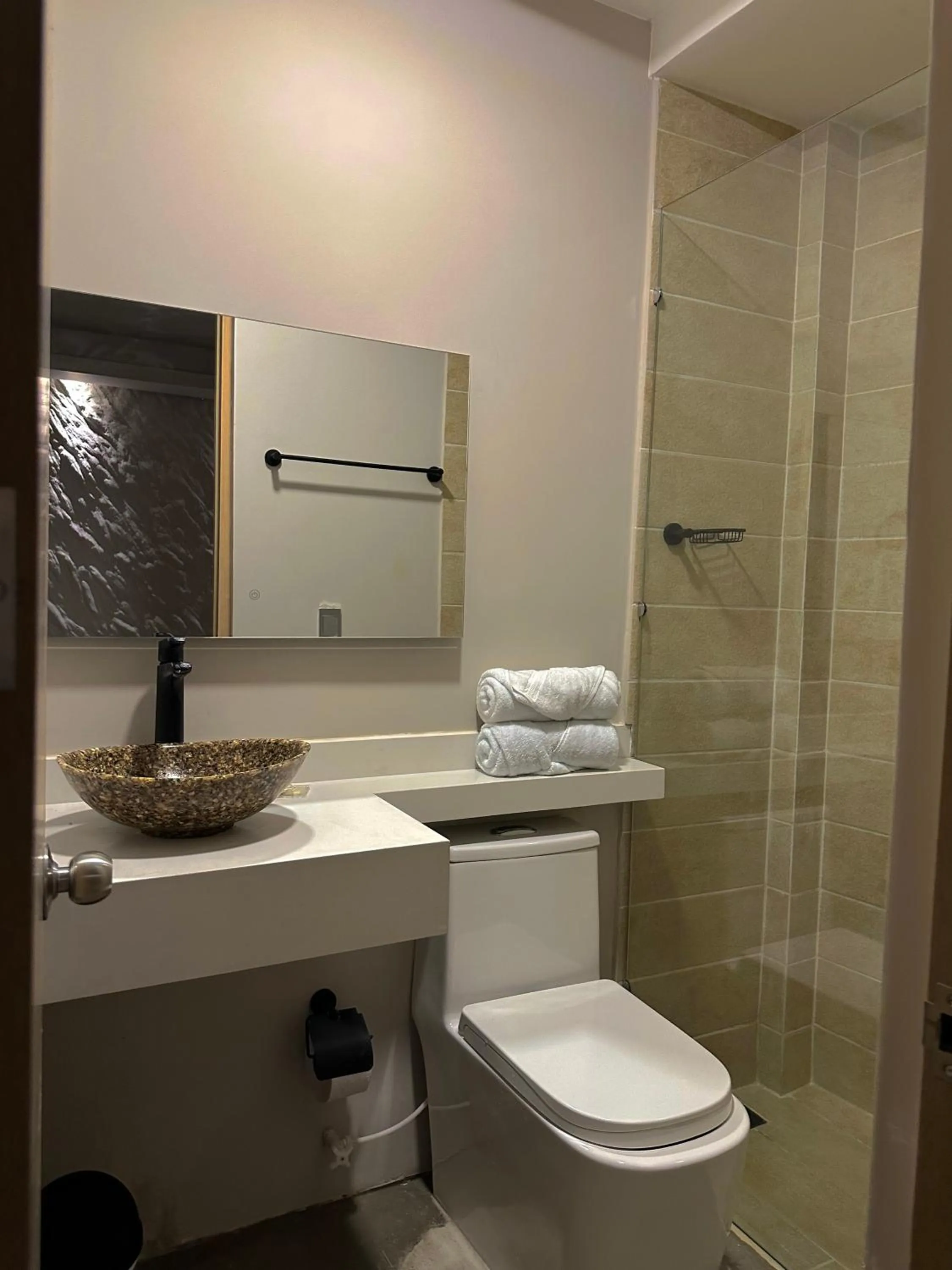 Bathroom in HOTEL BALI AT POBLADO