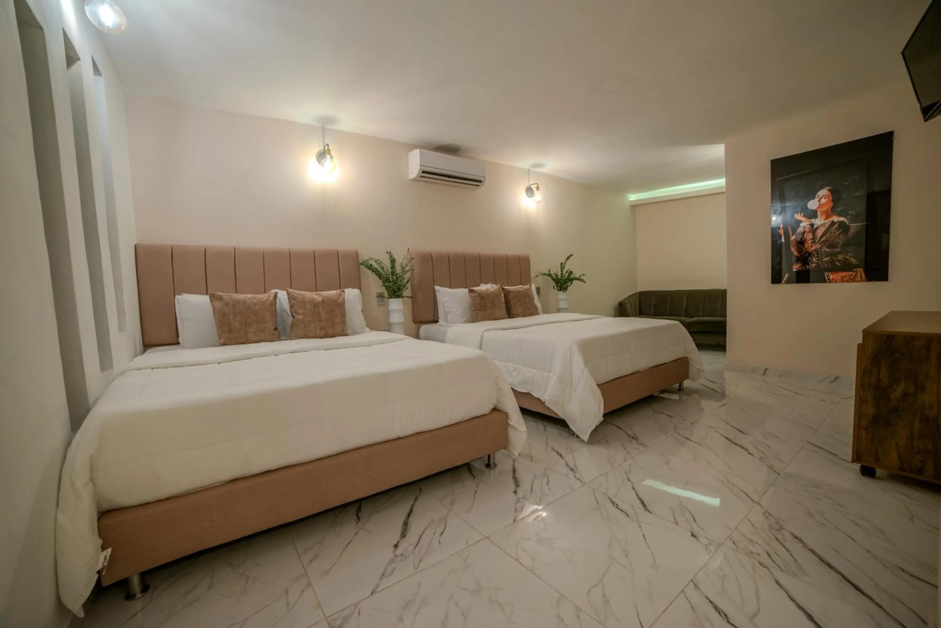 Photo of the whole room, Bed in HOTEL BALI AT POBLADO