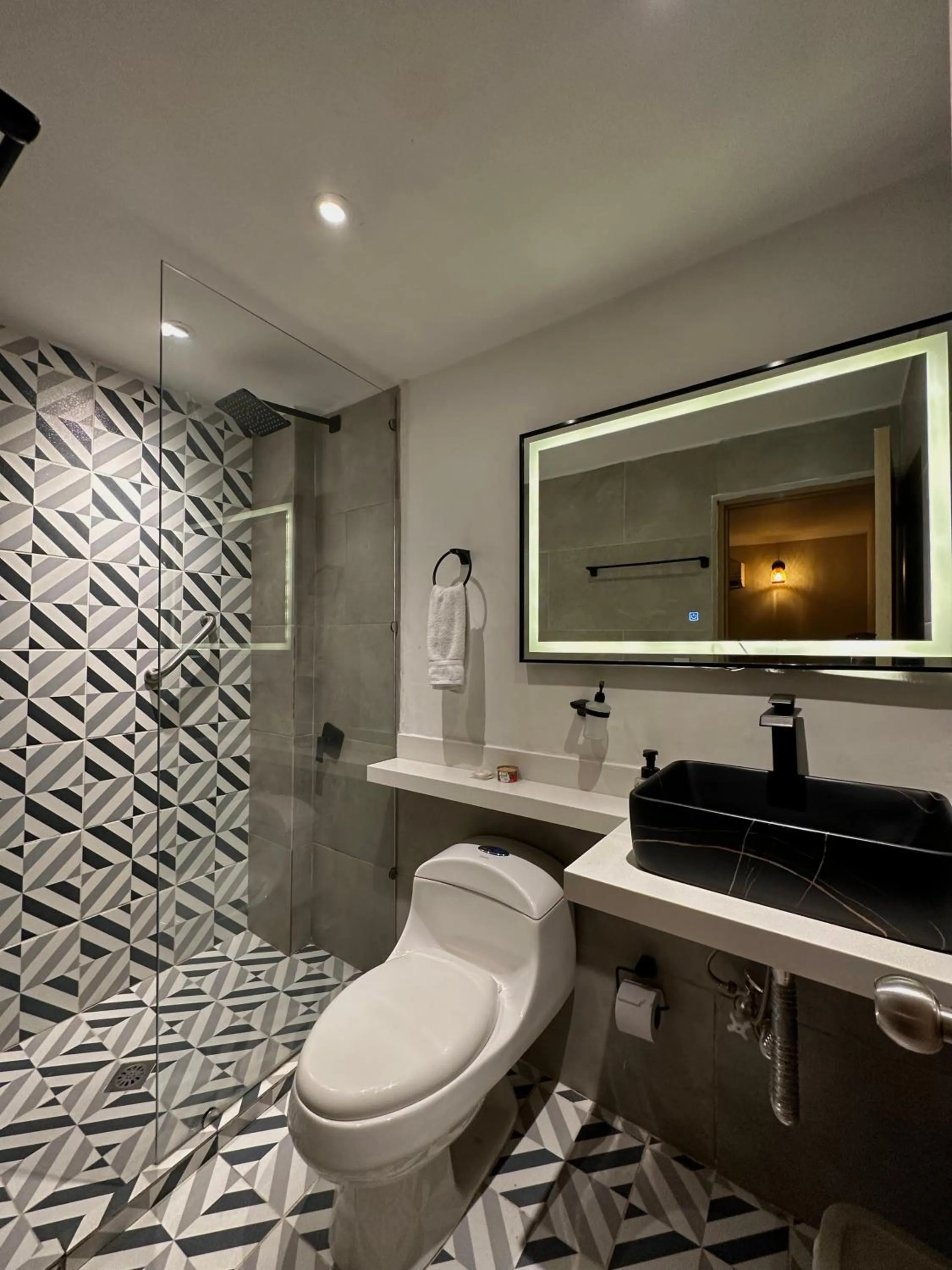 Bathroom in HOTEL BALI AT POBLADO