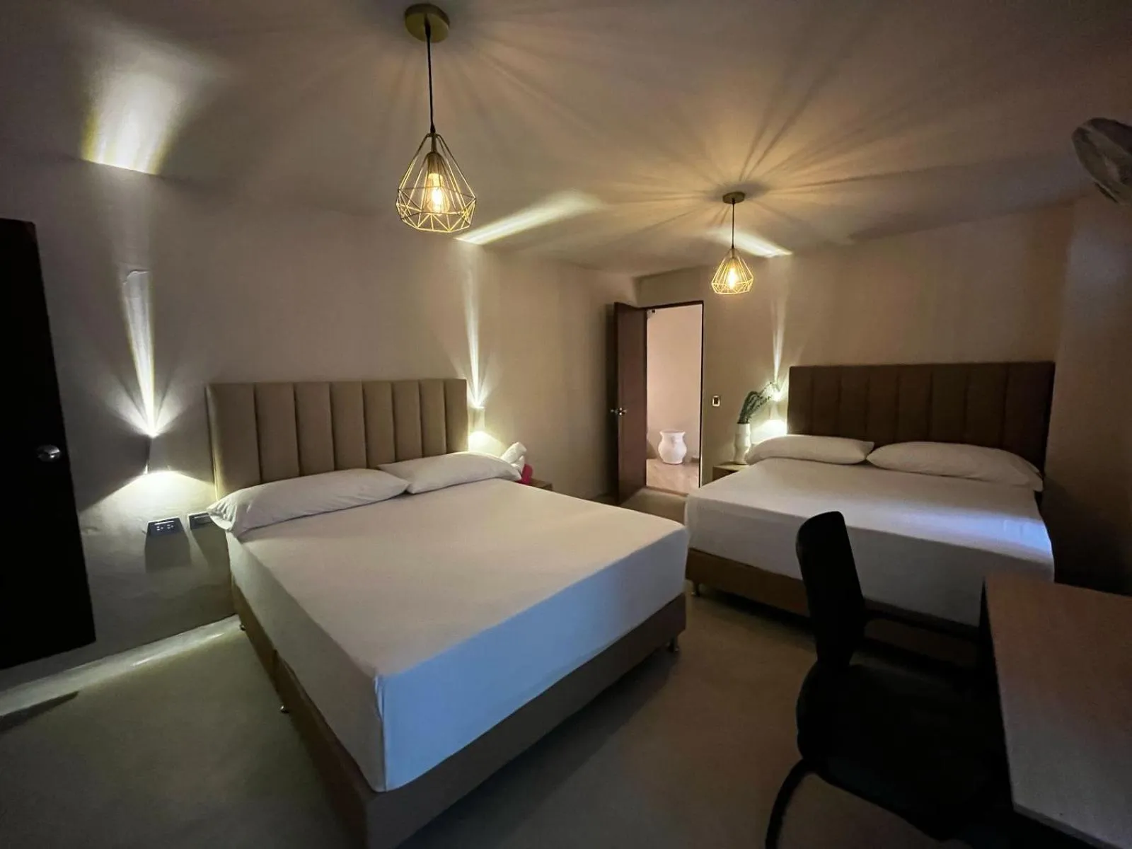 Bedroom, Bed in HOTEL BALI AT POBLADO