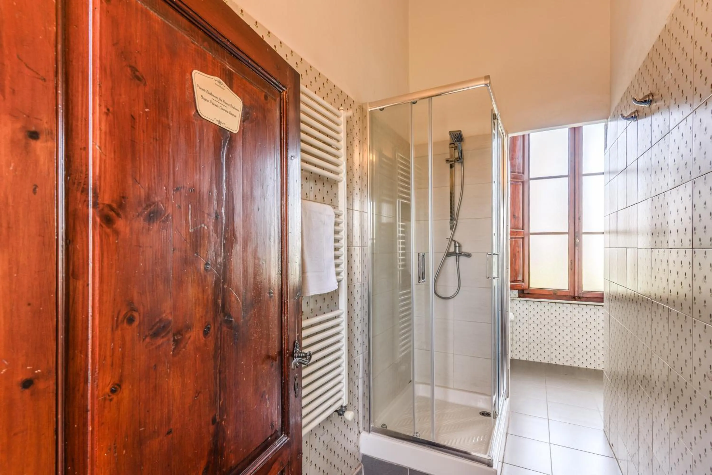 Bathroom in AwesHomeitaly - Villa Tower