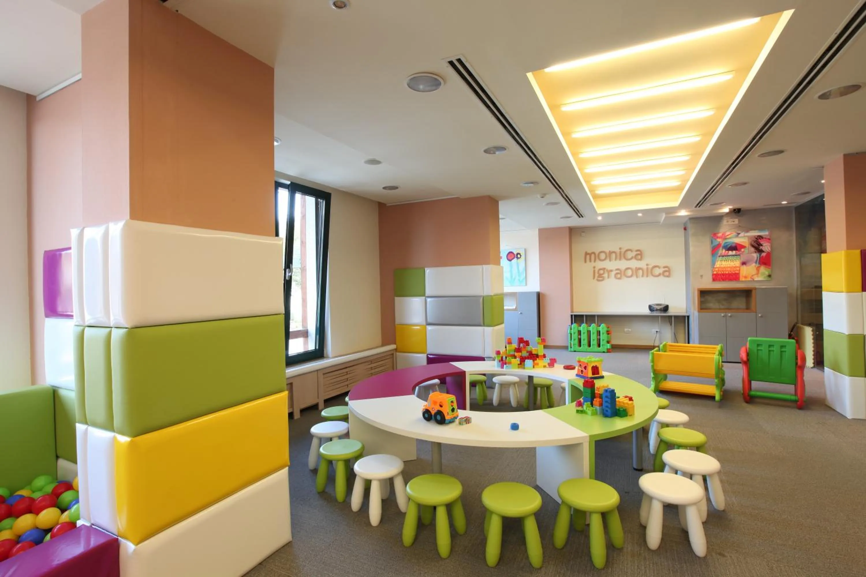 Kids's club in Mona Plaza Zlatibor