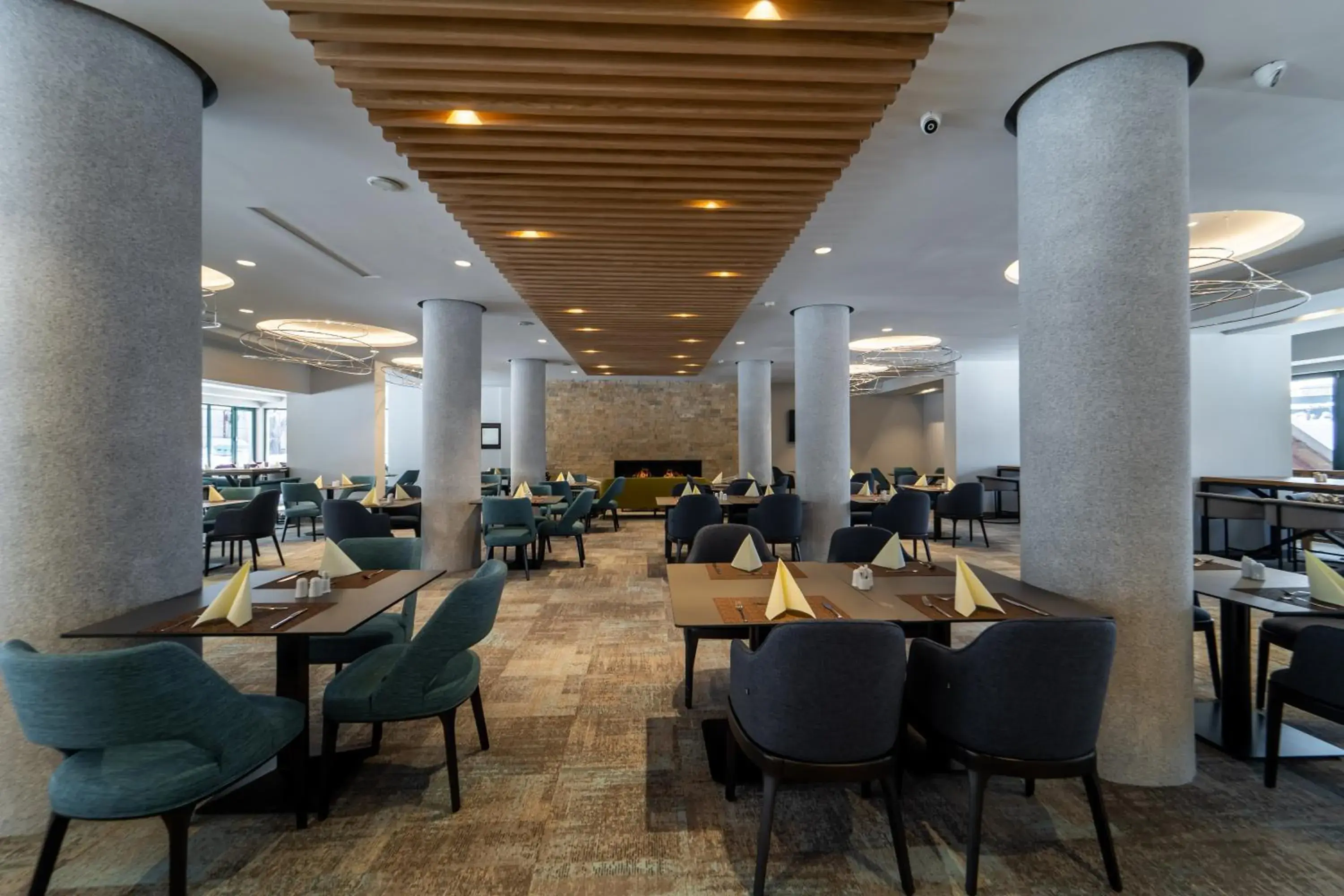 Restaurant/places to eat in Mona Plaza Zlatibor Restaurant/places to eat in Mona Plaza Zlatibor