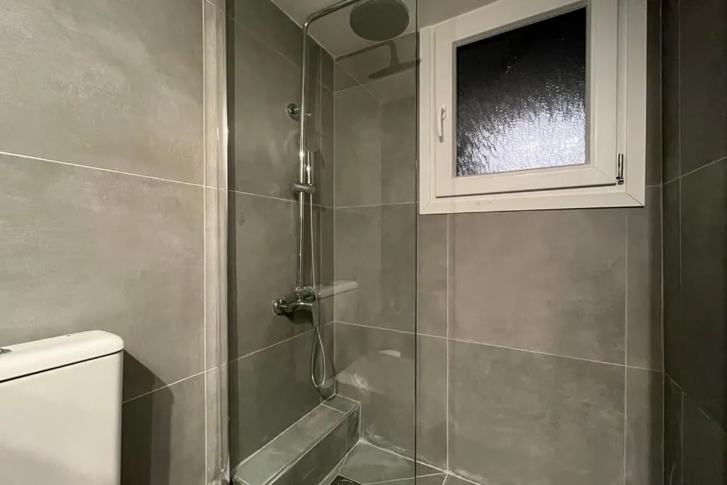 Pame Rentals - Ideal for 2 in Pagrati