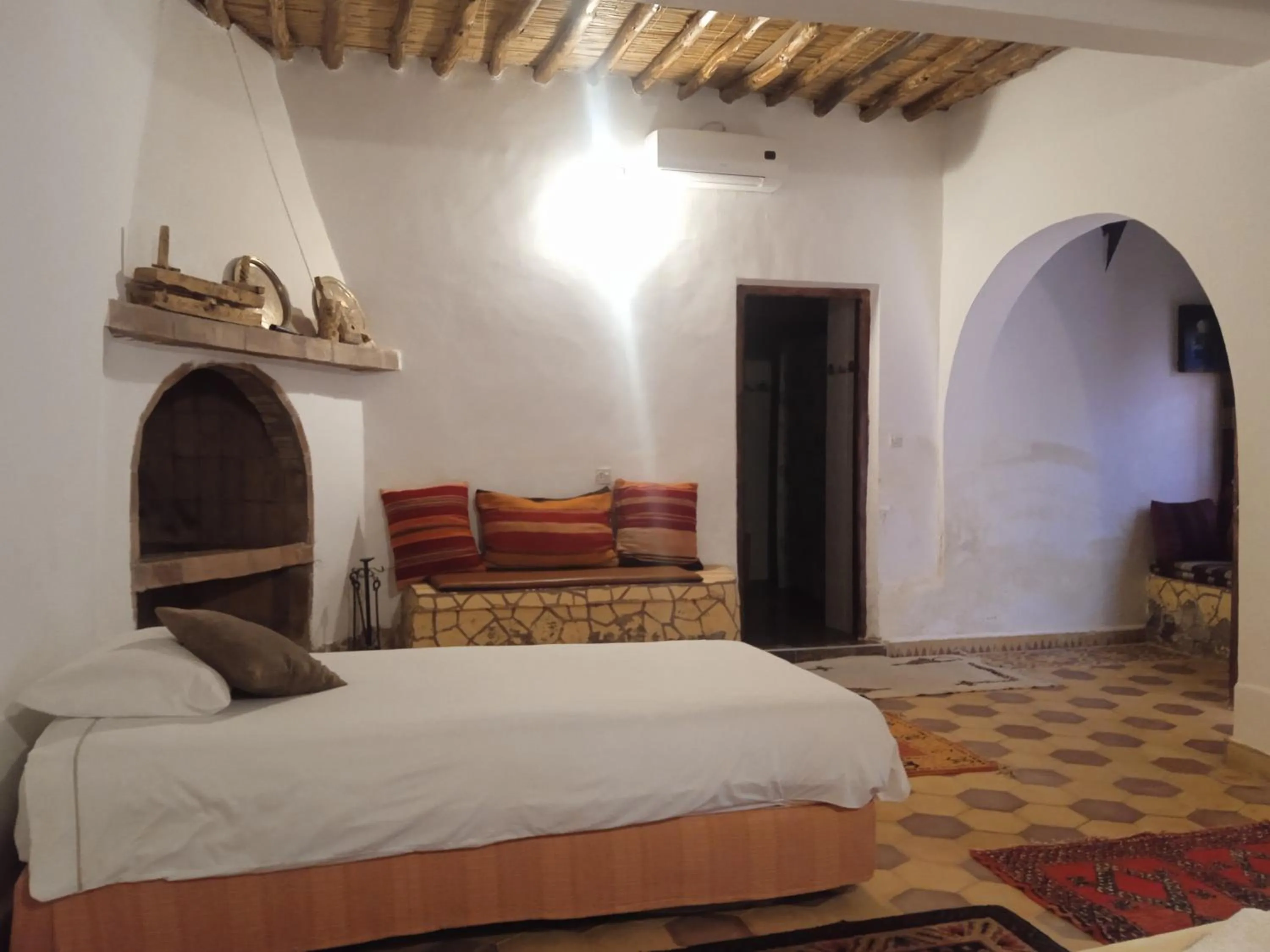 Bed in Dar Es Salam