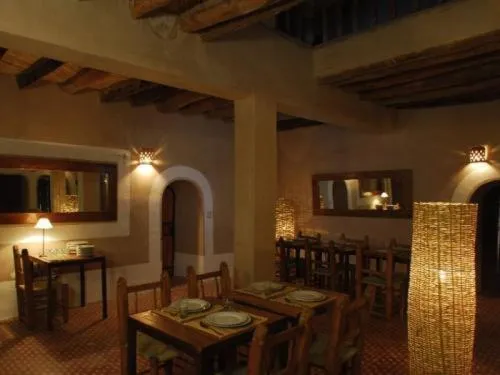Restaurant/places to eat in Dar Es Salam