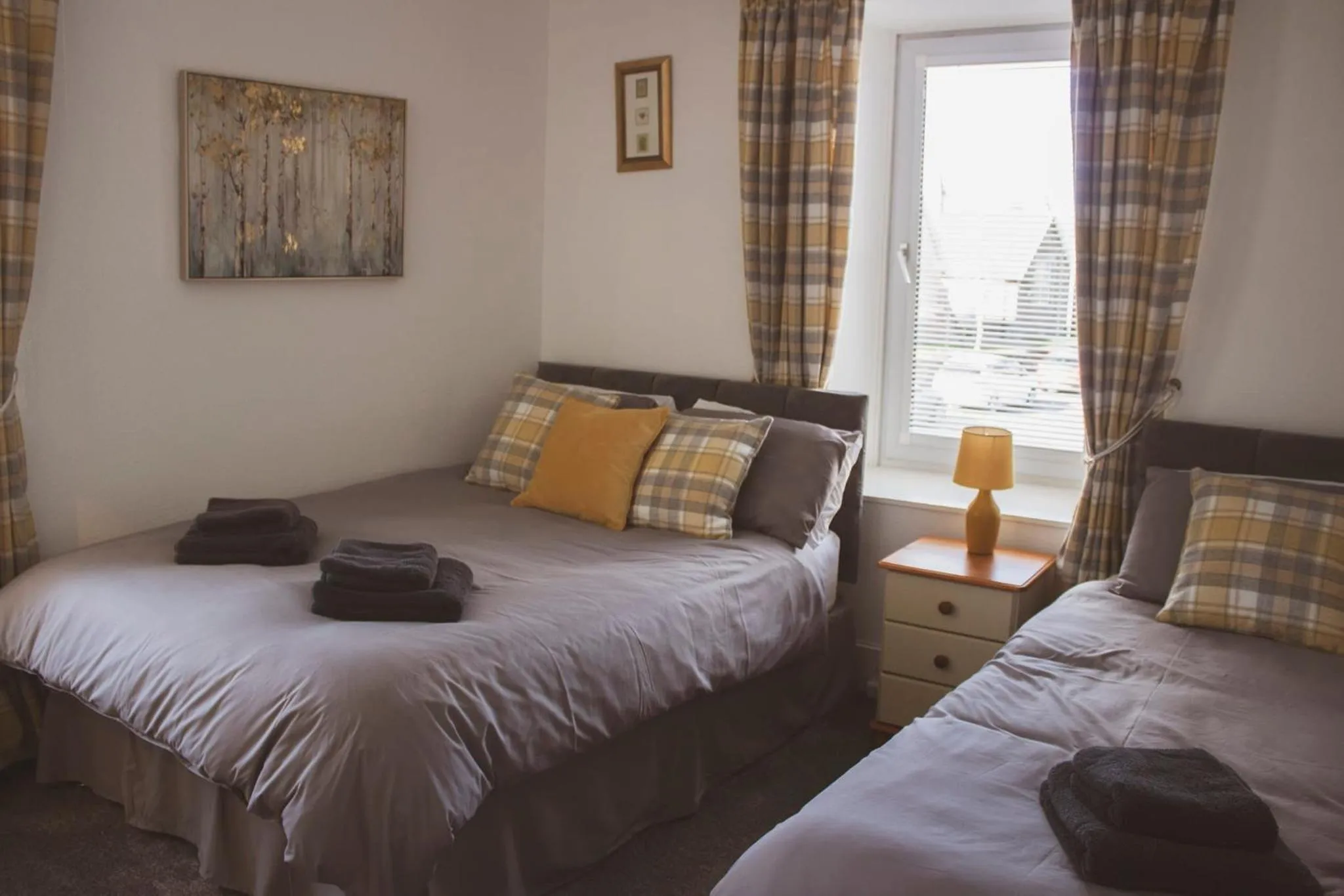 Bed in THE EARN HOTEL