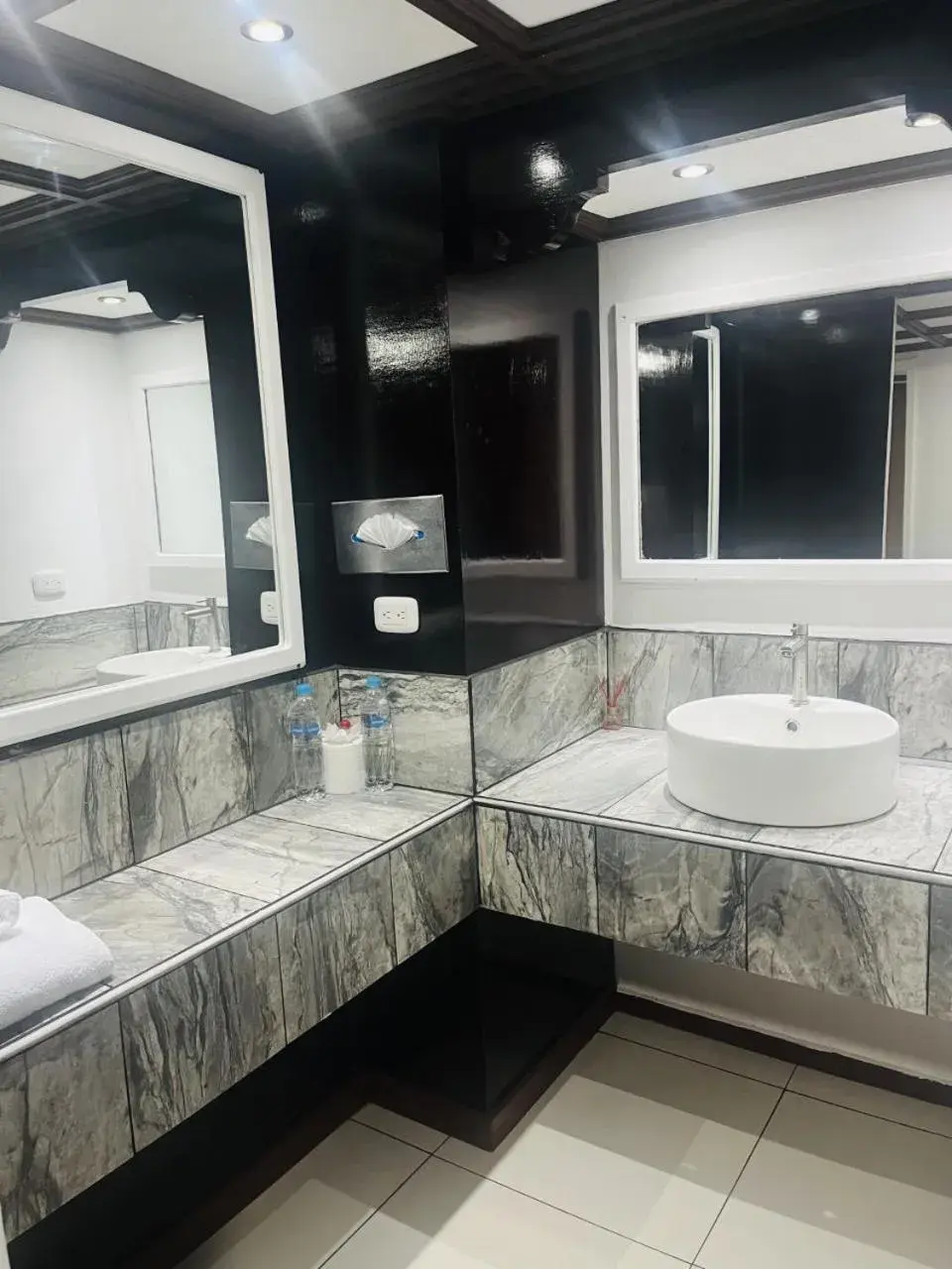Double Room with Two Double Beds in HOTEL TESORO BEACH Double Room with Two Double Beds in HOTEL TESORO BEACH
