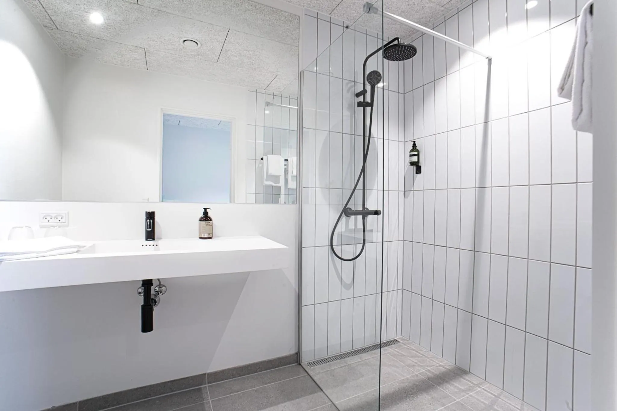 Bathroom in Hotel Djurhuus