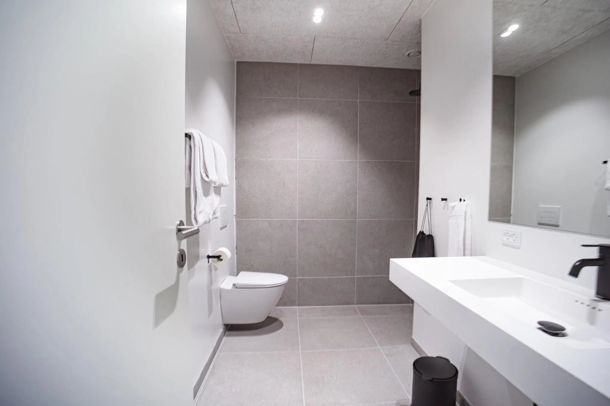 Bathroom in Hotel Djurhuus