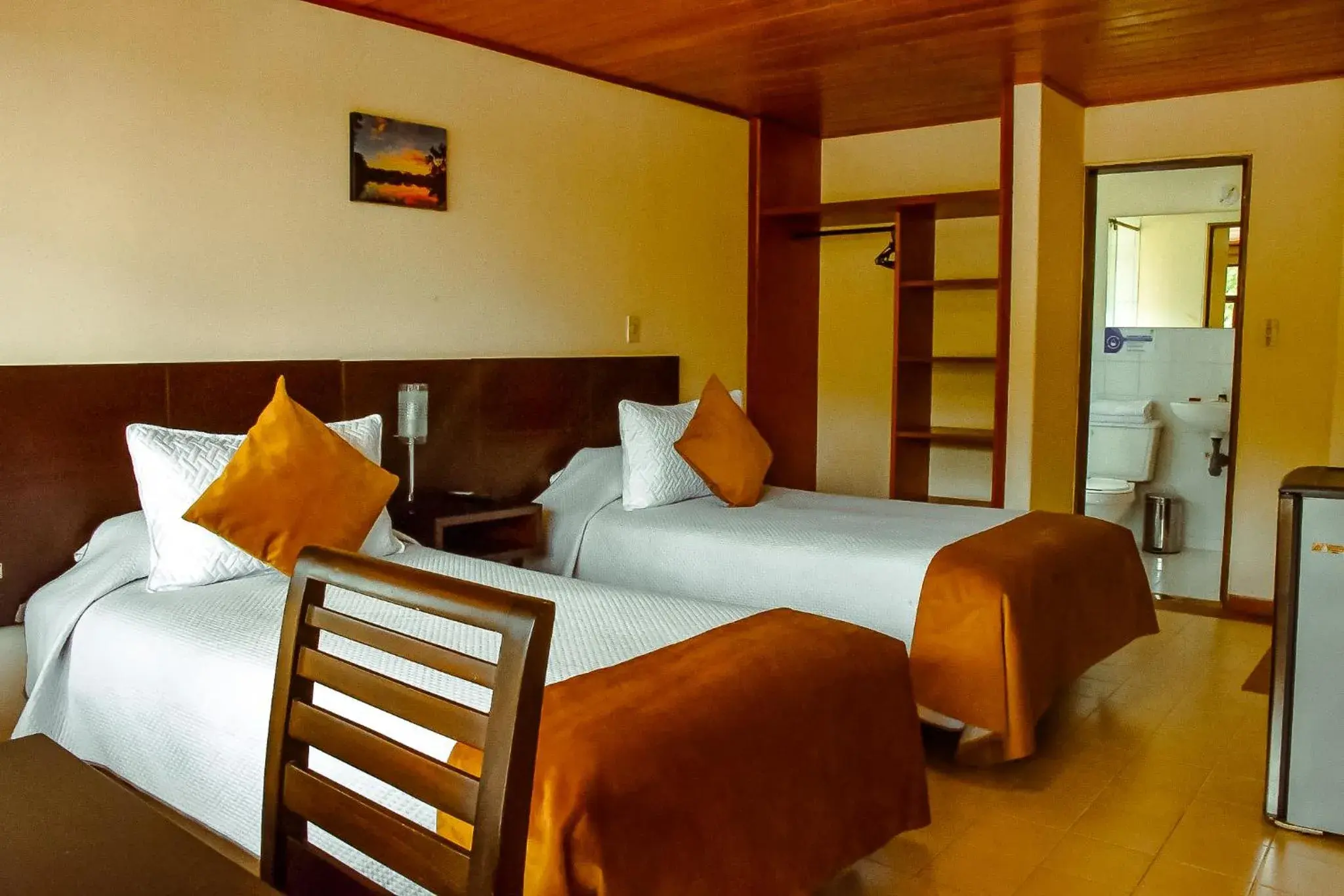 Double or Twin Room in Hotel Villa Vianney Double or Twin Room in Hotel Villa Vianney