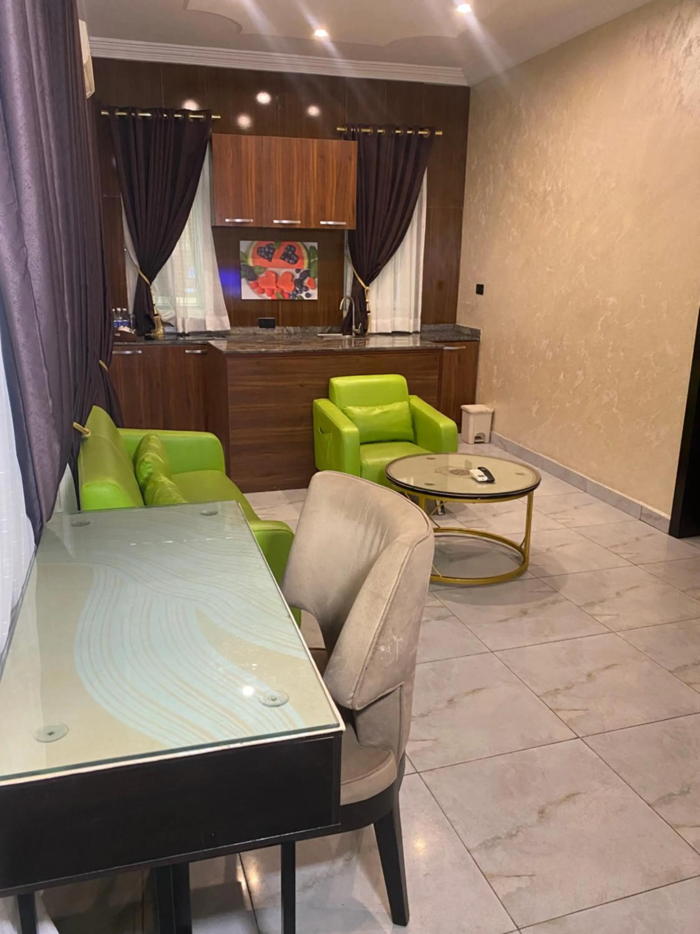 Providha Hotel & Suites