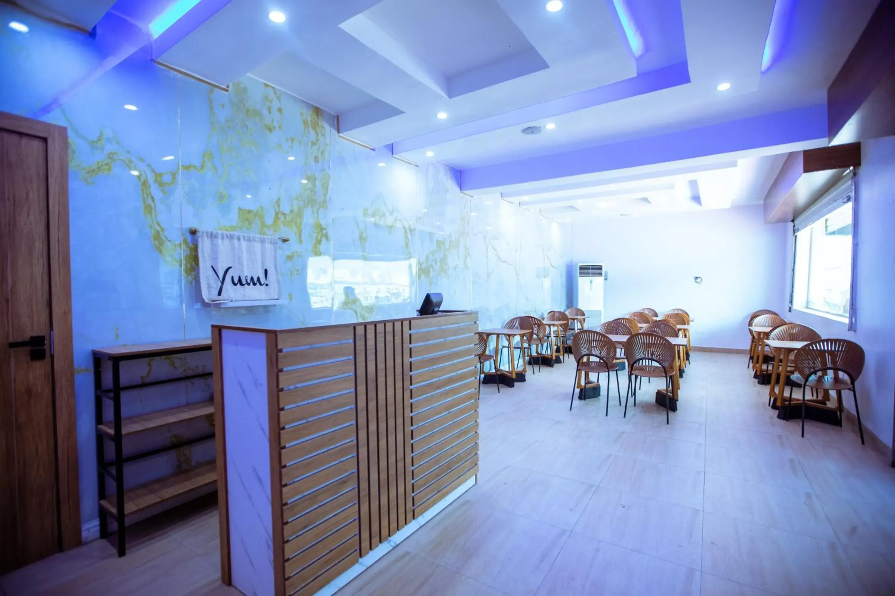 Restaurant/places to eat in Apartment 79 Hotel & Suite Restaurant/places to eat in Apartment 79 Hotel & Suite