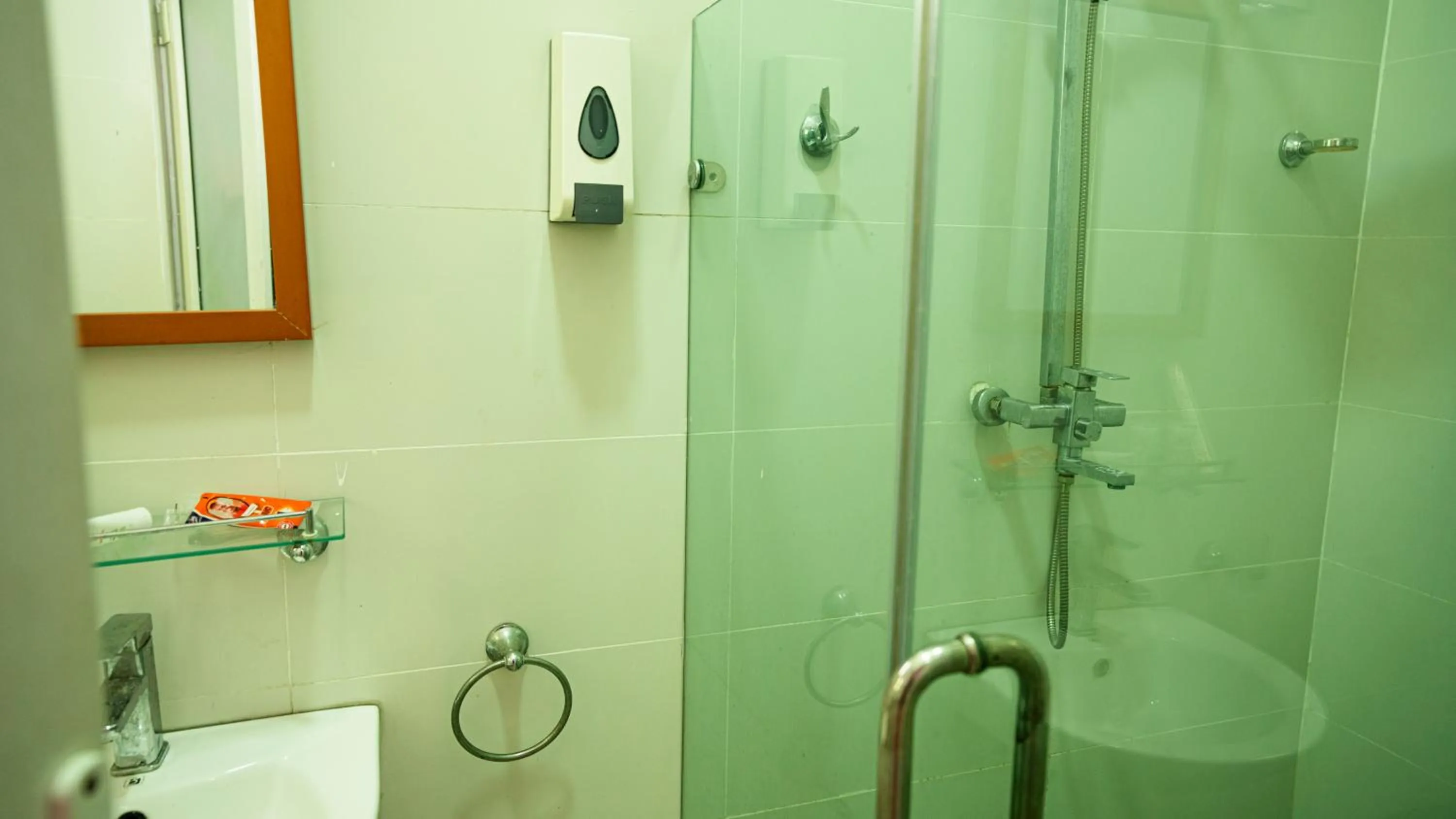 Providha Hotel & Suites