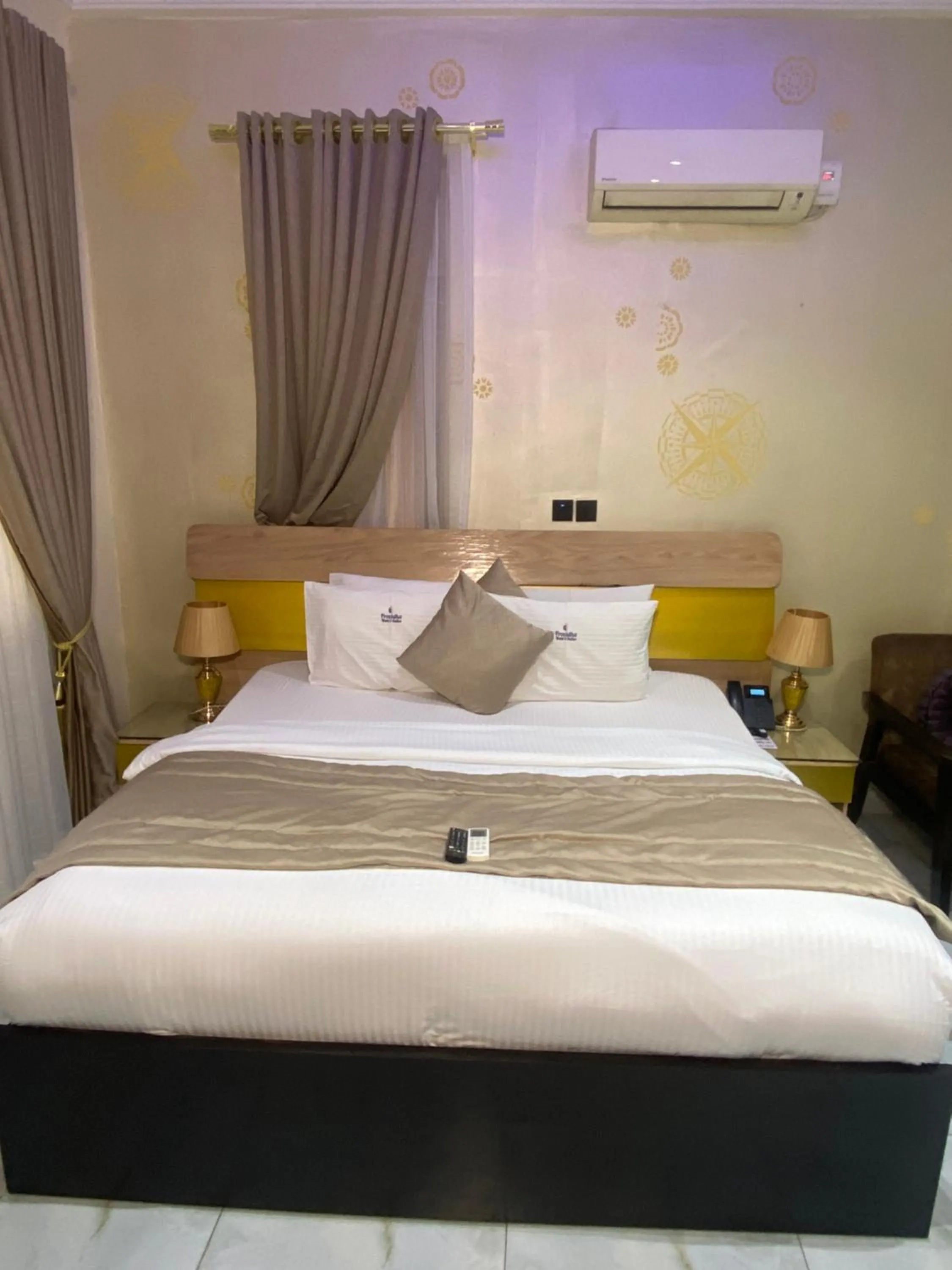 Providha Hotel & Suites