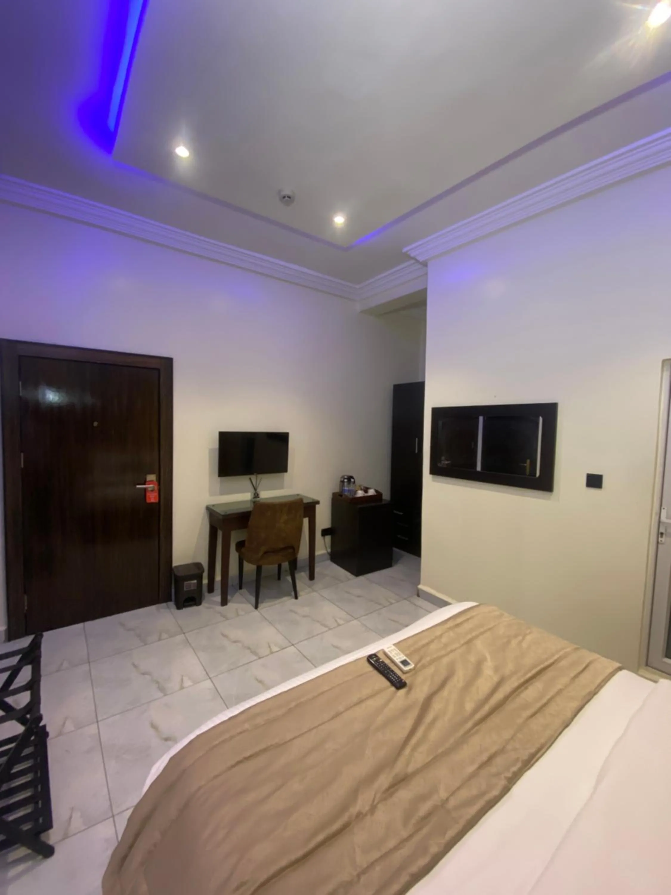 Providha Hotel & Suites