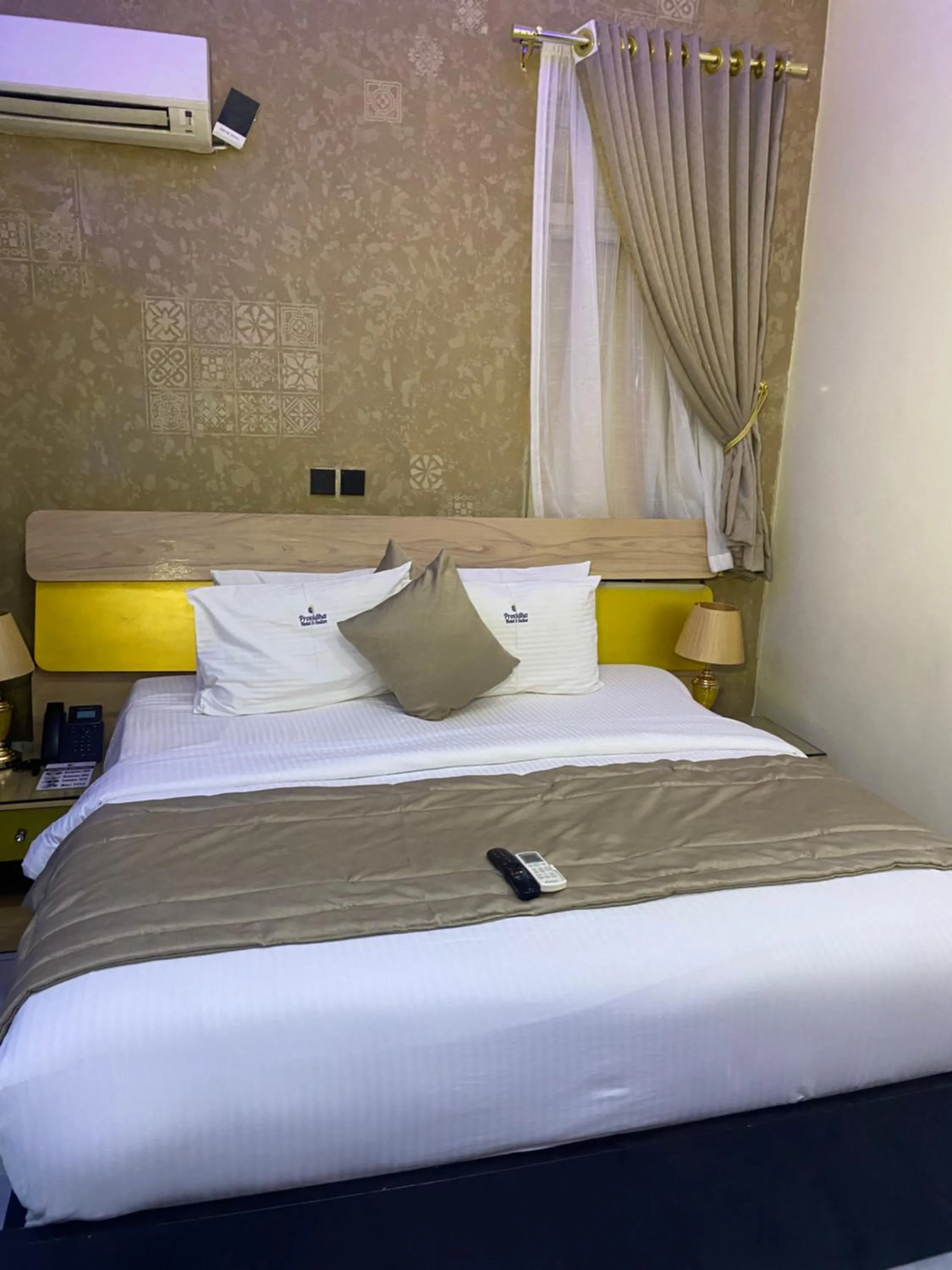 Providha Hotel & Suites