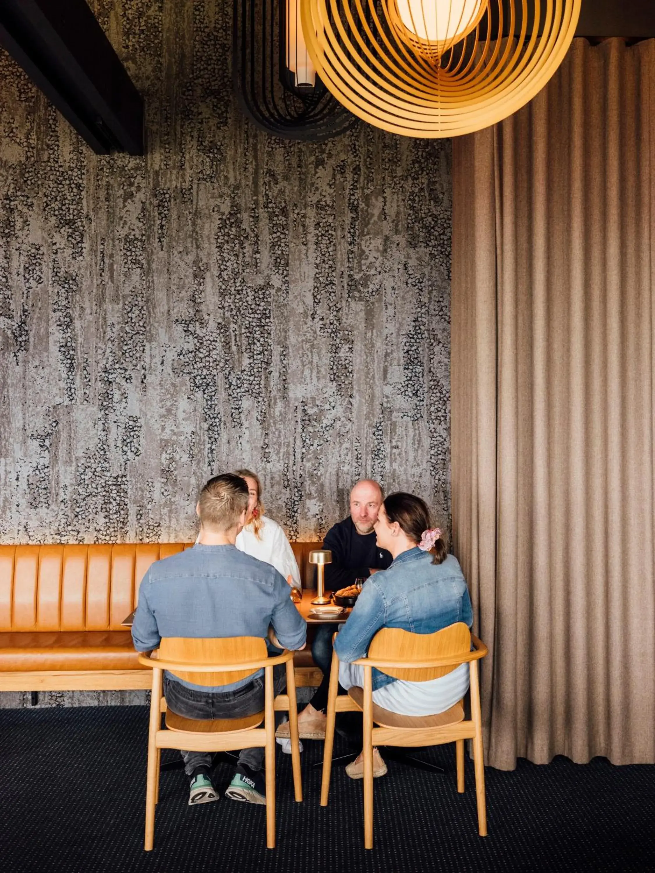 Restaurant/places to eat in Hotel Føroyar Restaurant/places to eat in Hotel Føroyar