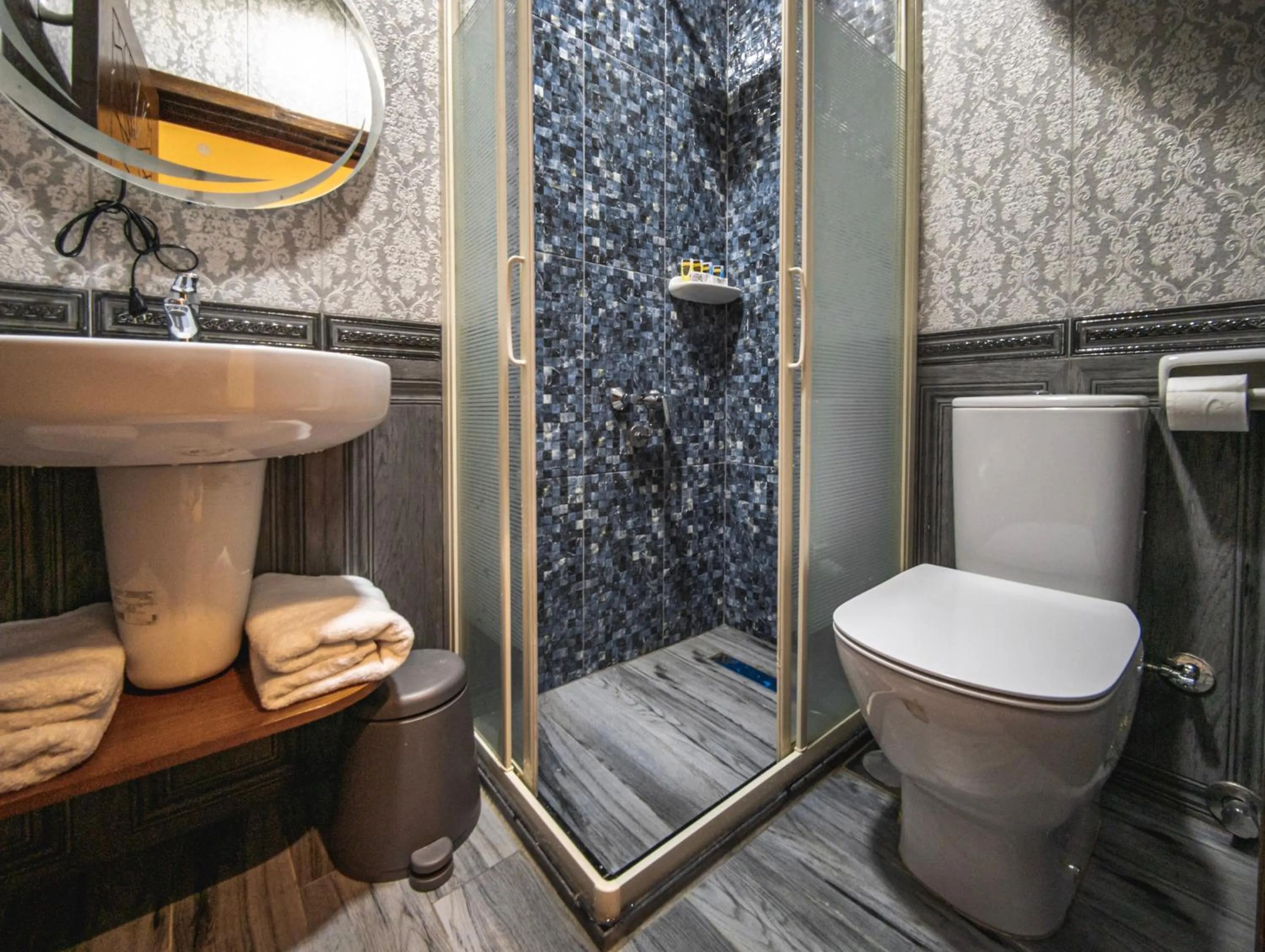 Sphinx Golden Gate Pyramids