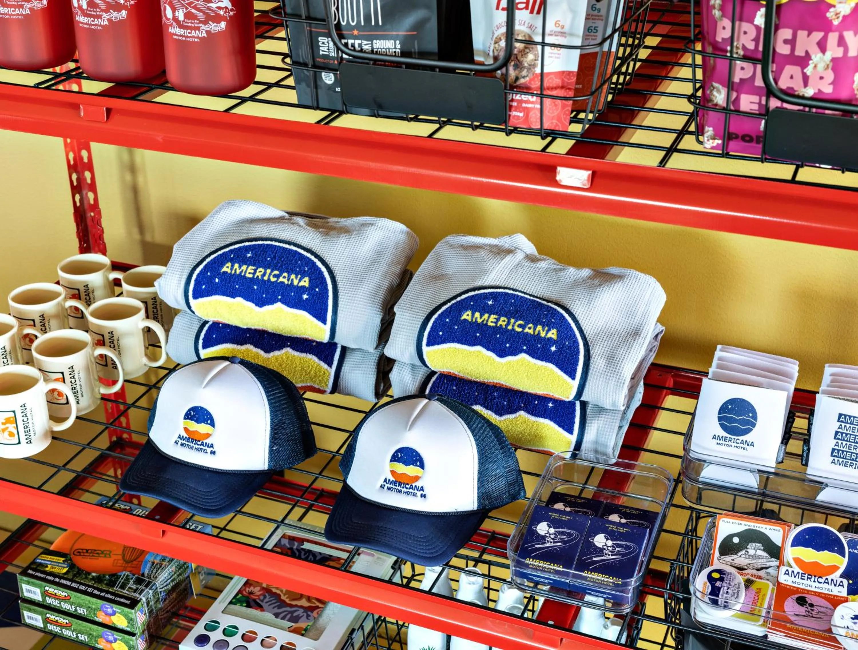 Shopping Area in Americana Motor Hotel