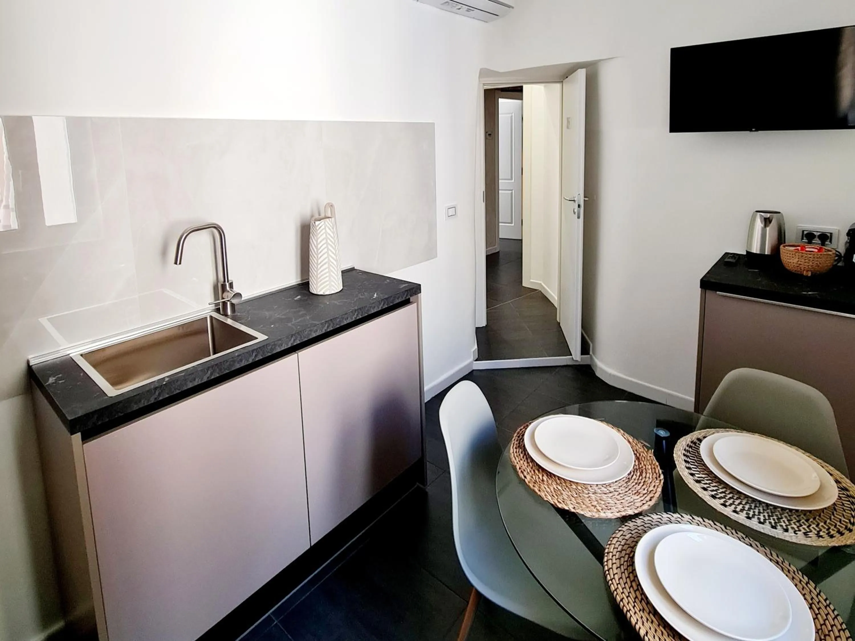 Lena Suite Bari Vecchia