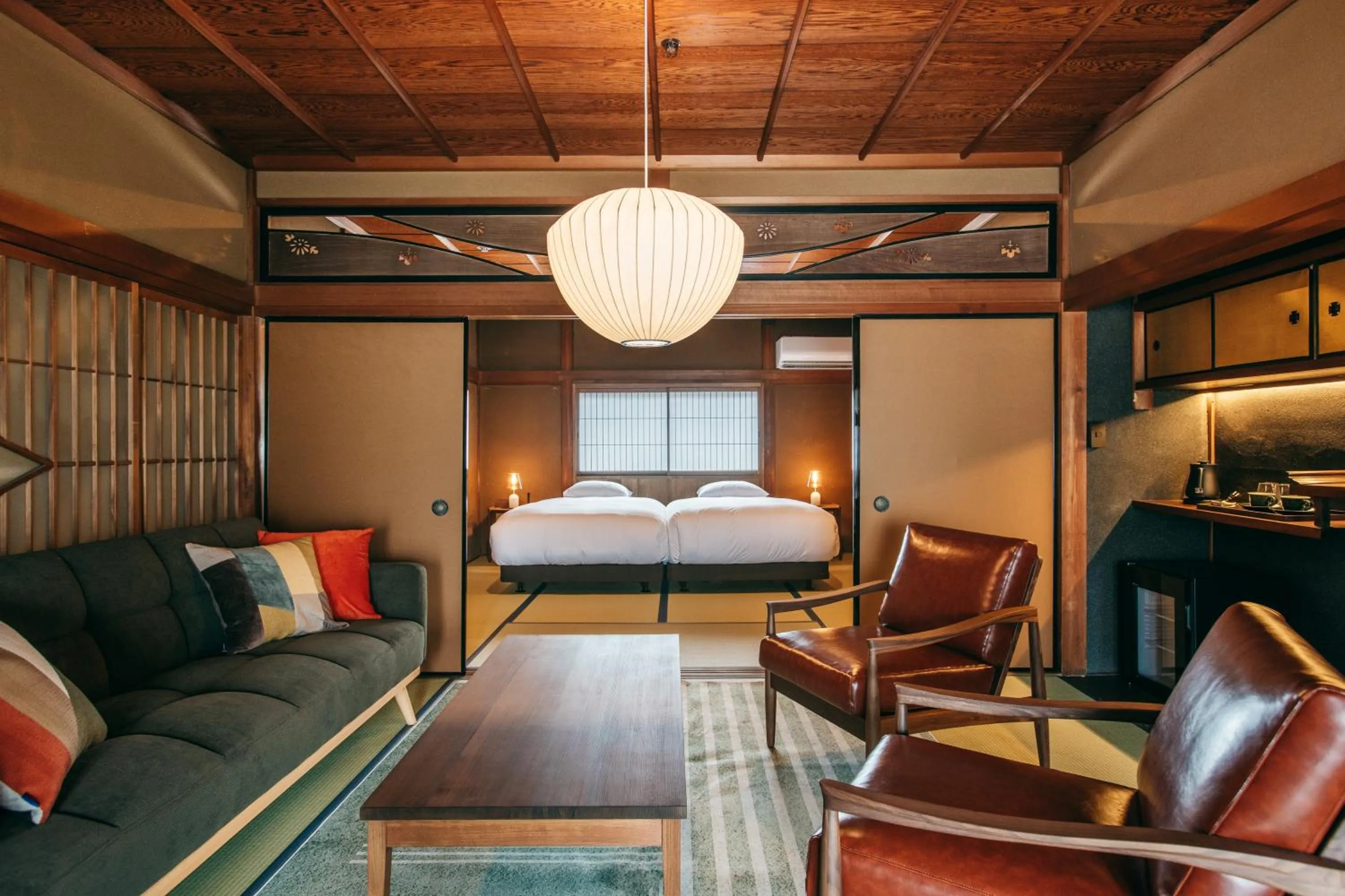 Living room, Bed in RITA Gosemachi