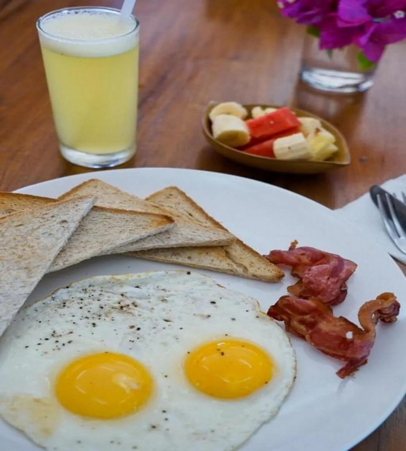 Breakfast in Pondok Ayu Soca