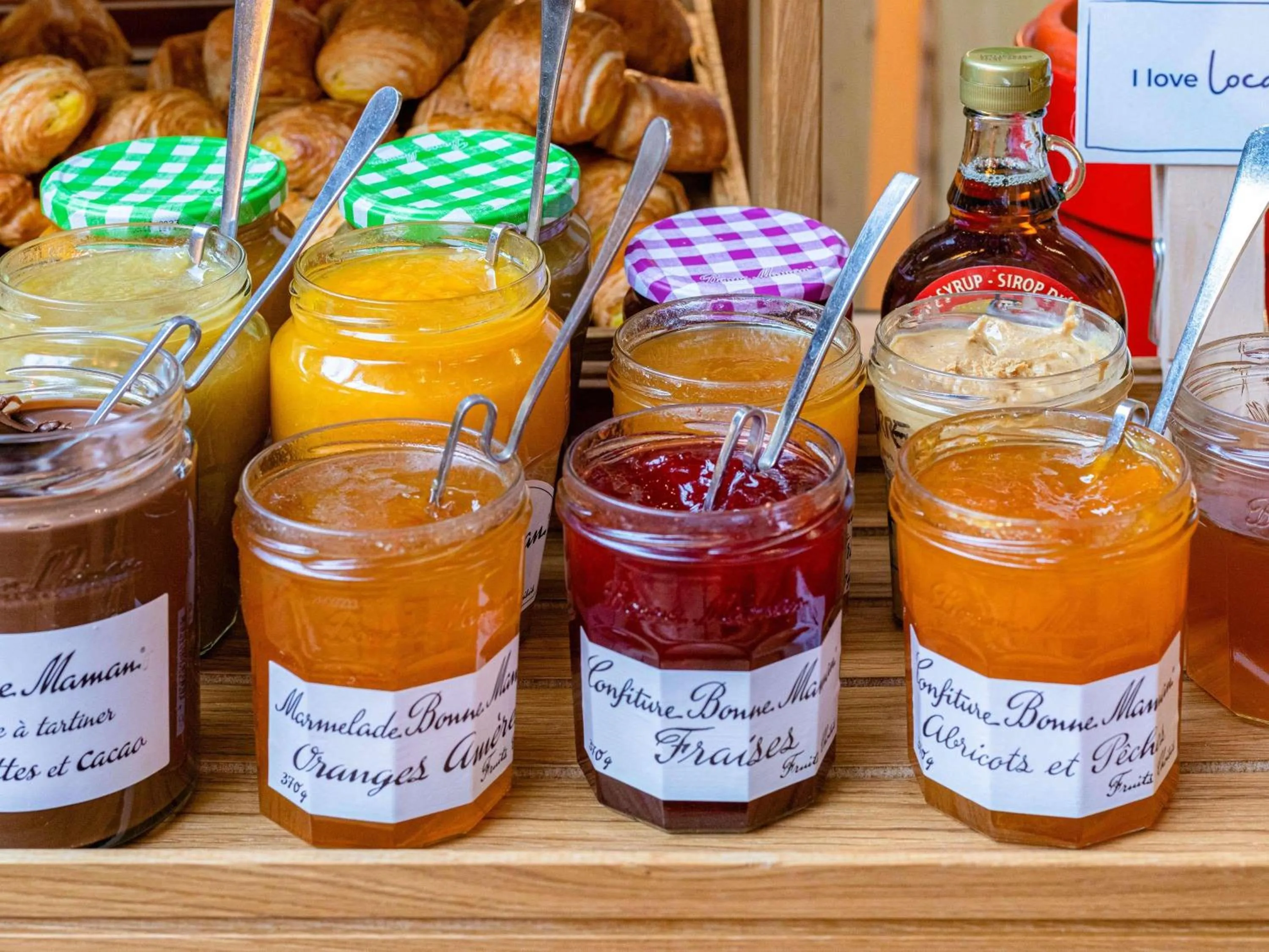 Breakfast in Novotel Suva Lami Bay