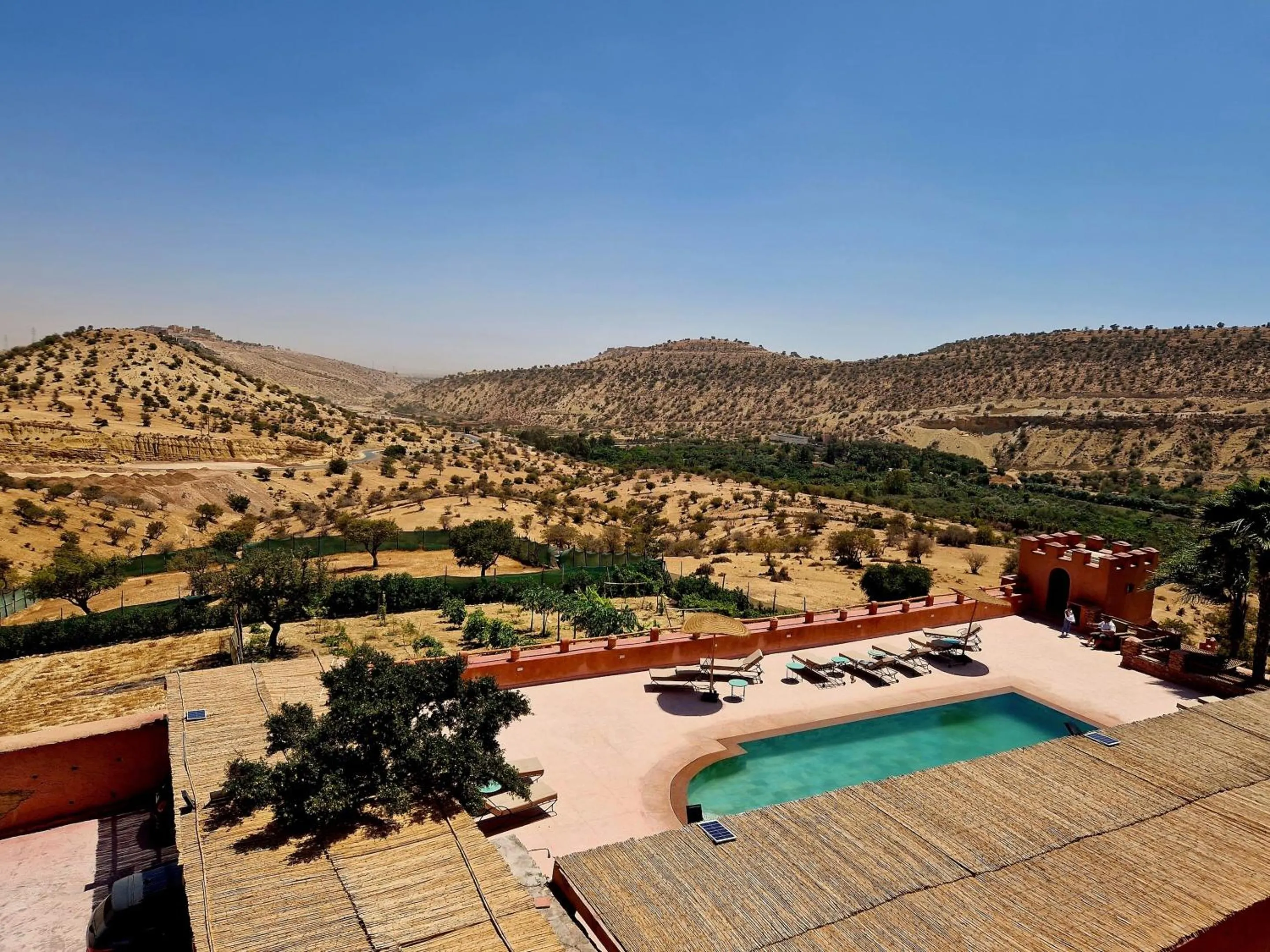 Pool view in Ecolodge Atlas Kasbah