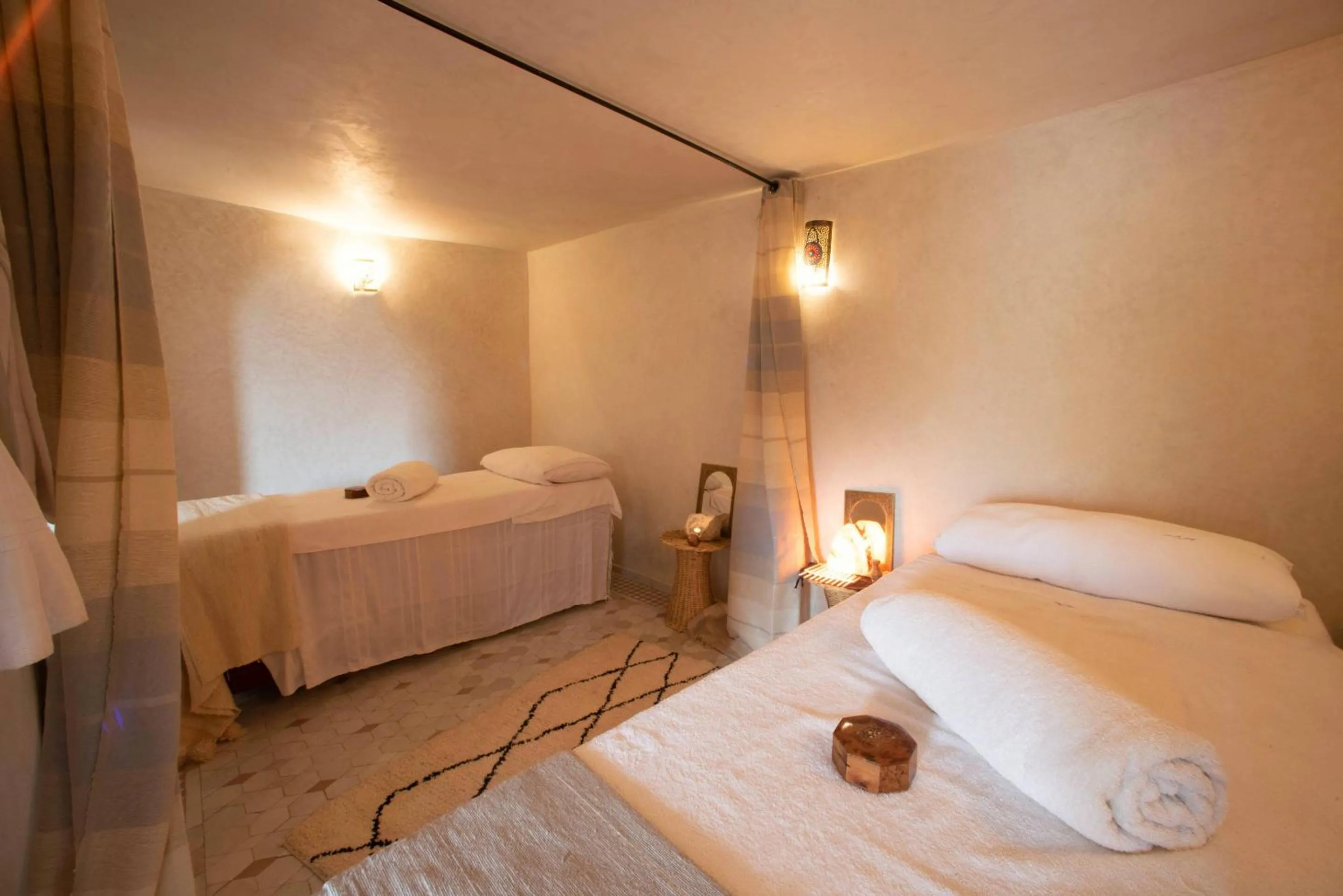 Spa and wellness centre/facilities, Bed in Ecolodge Atlas Kasbah