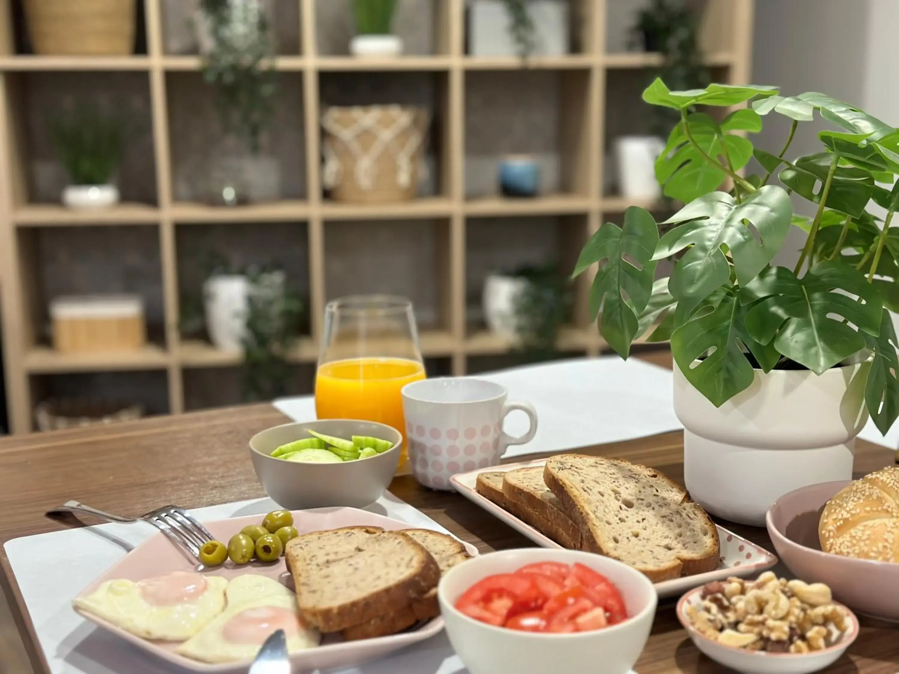 Restaurant/places to eat in Balkan Hotel Garni Restaurant/places to eat in Balkan Hotel Garni